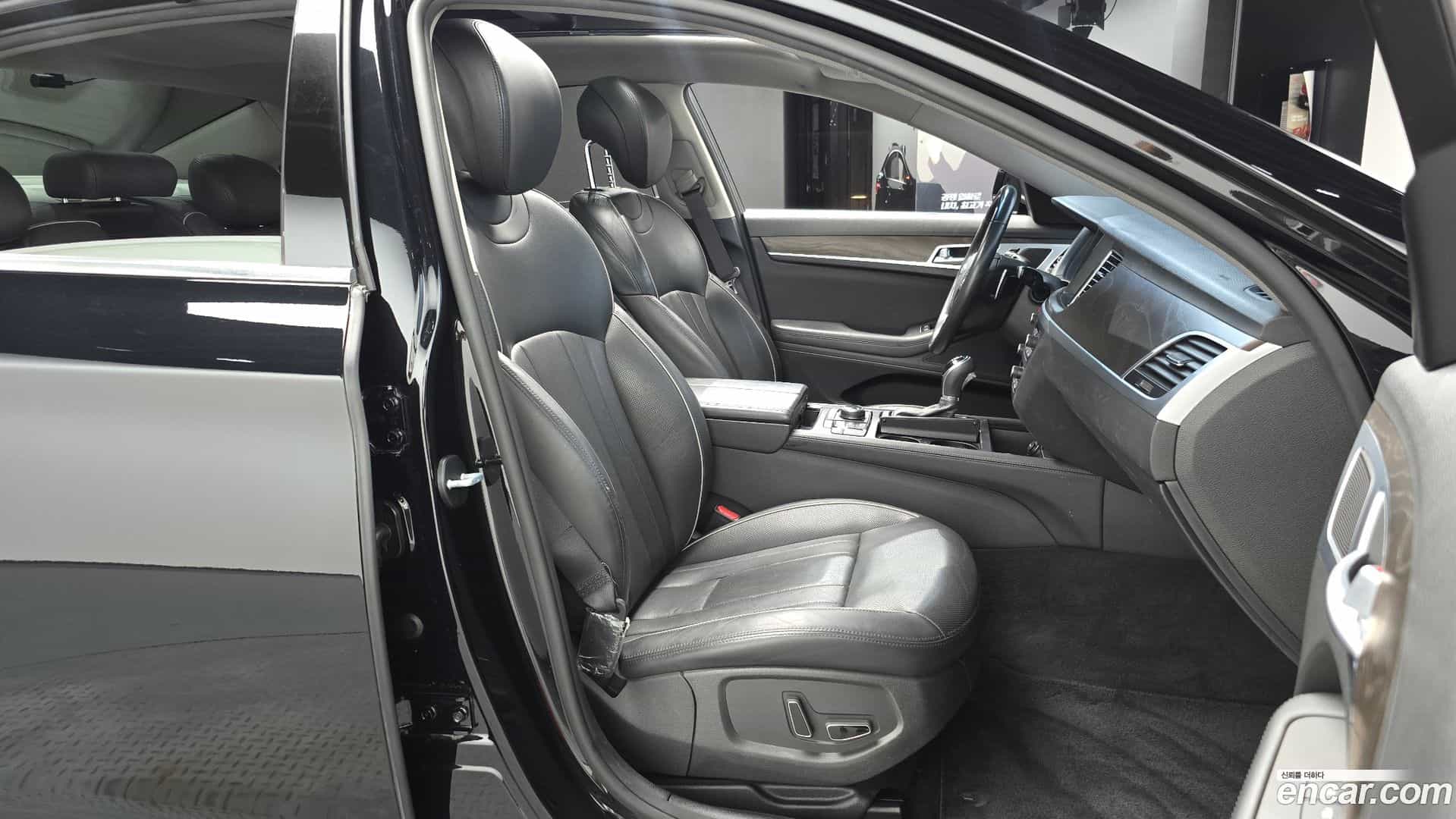 Genesis Hyundai 2015.10-OPTION-015