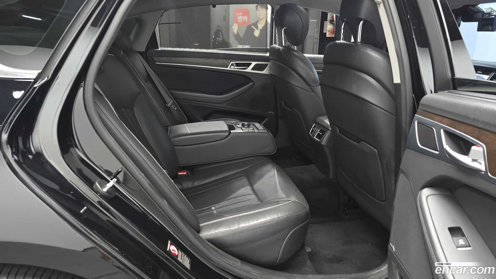Genesis Hyundai 2015.10-OPTION-016