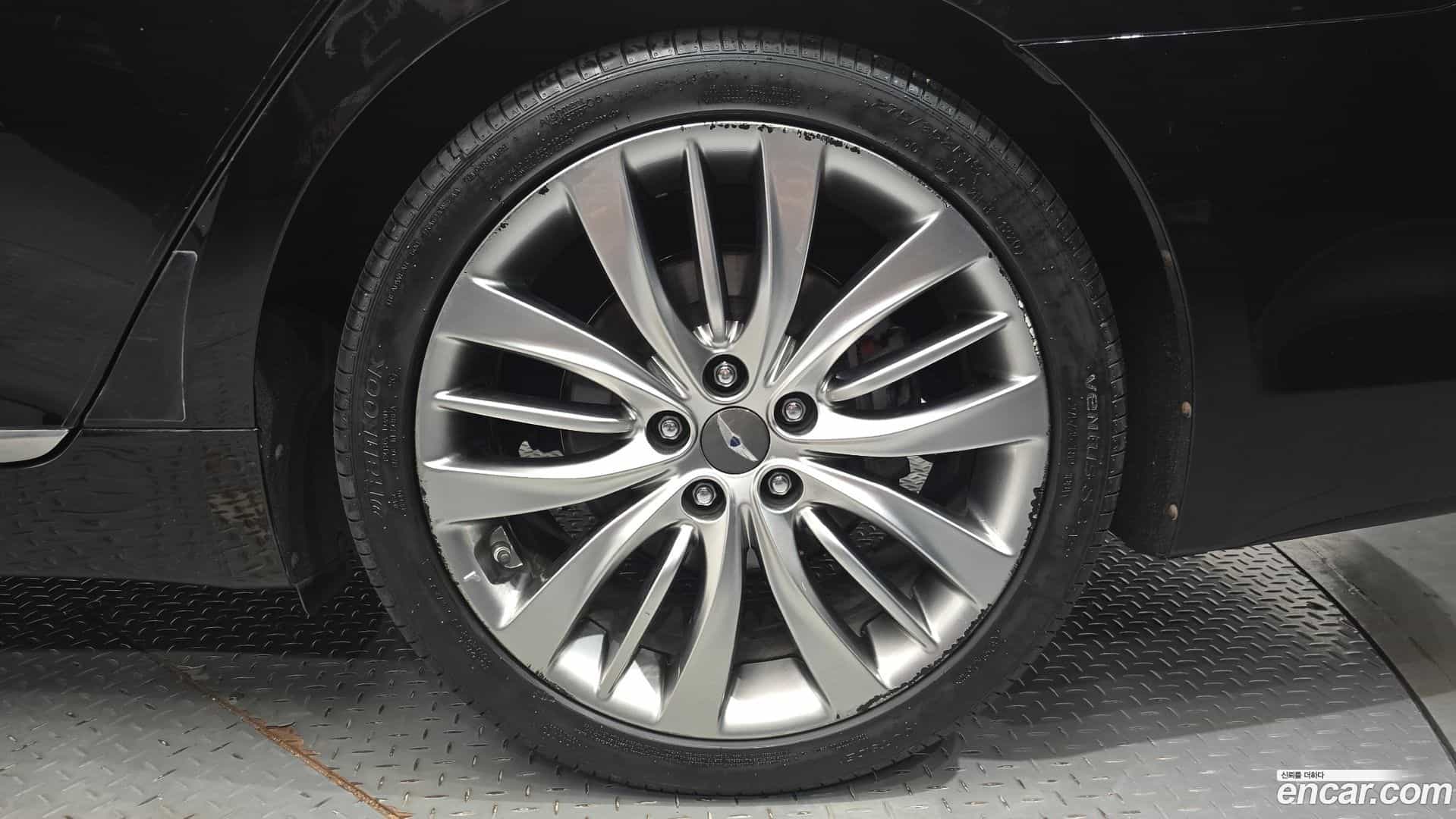 Genesis Hyundai 2015.10-OUTER-031