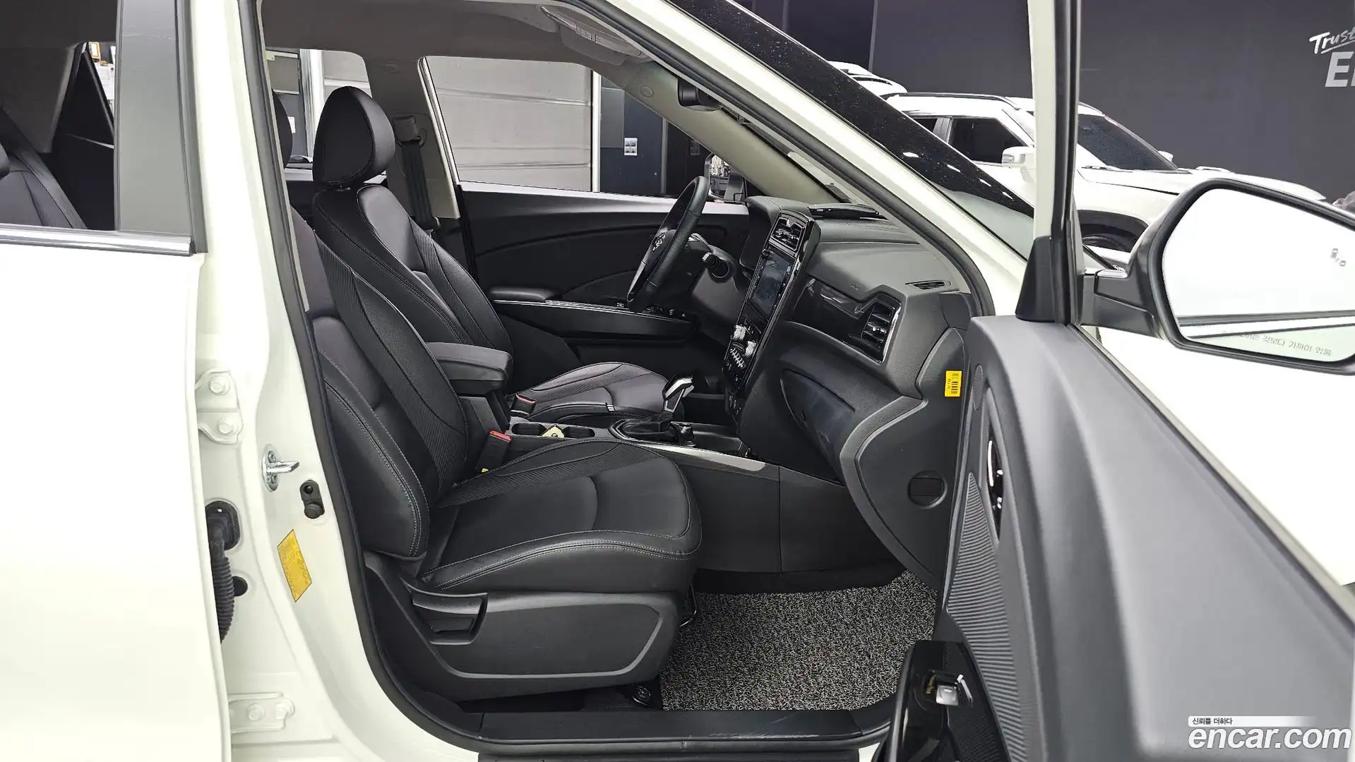 TIBOLI KG Mobility 2023.0-OPTION-015