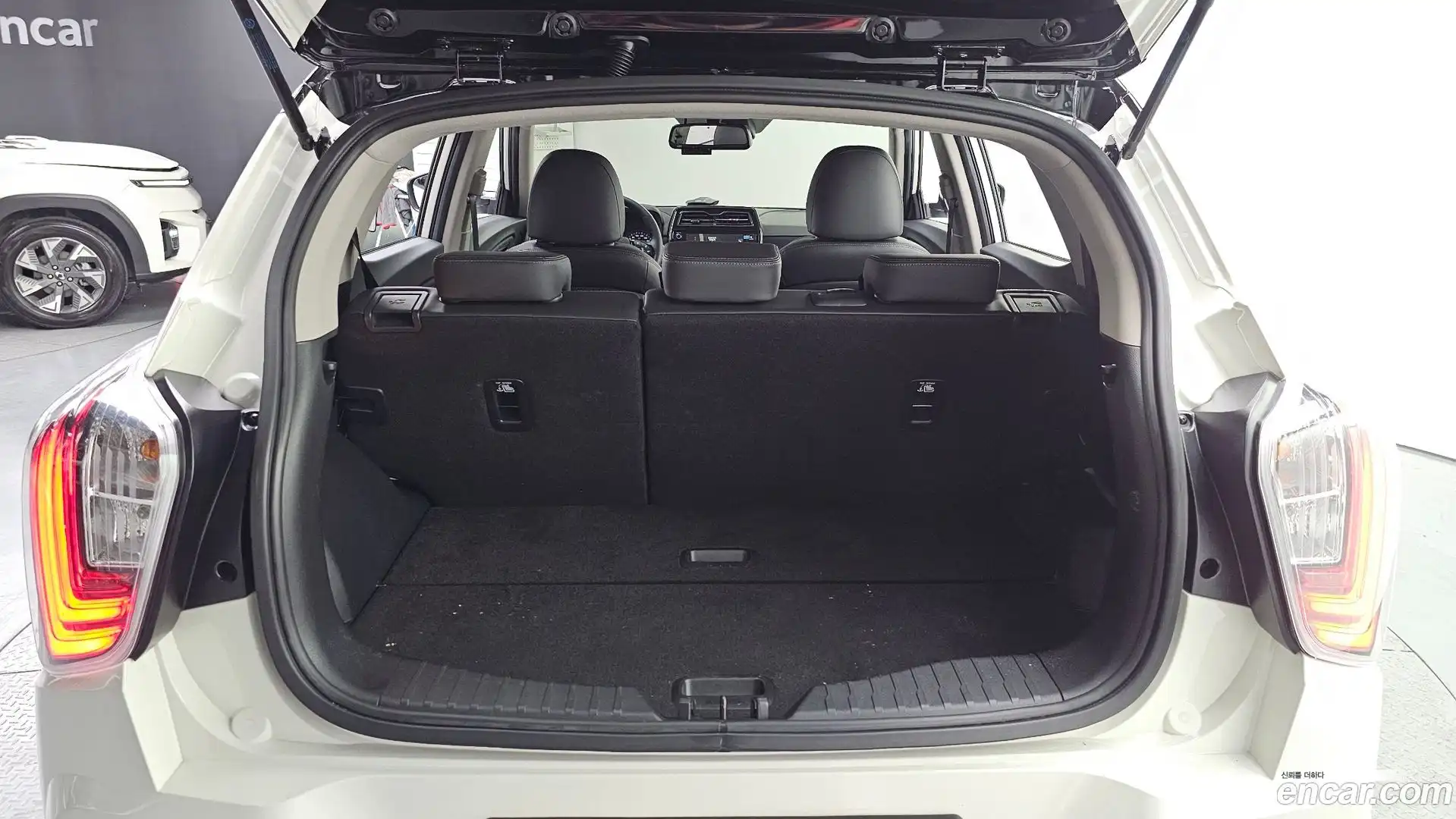 TIBOLI KG Mobility 2023.0-OPTION-024