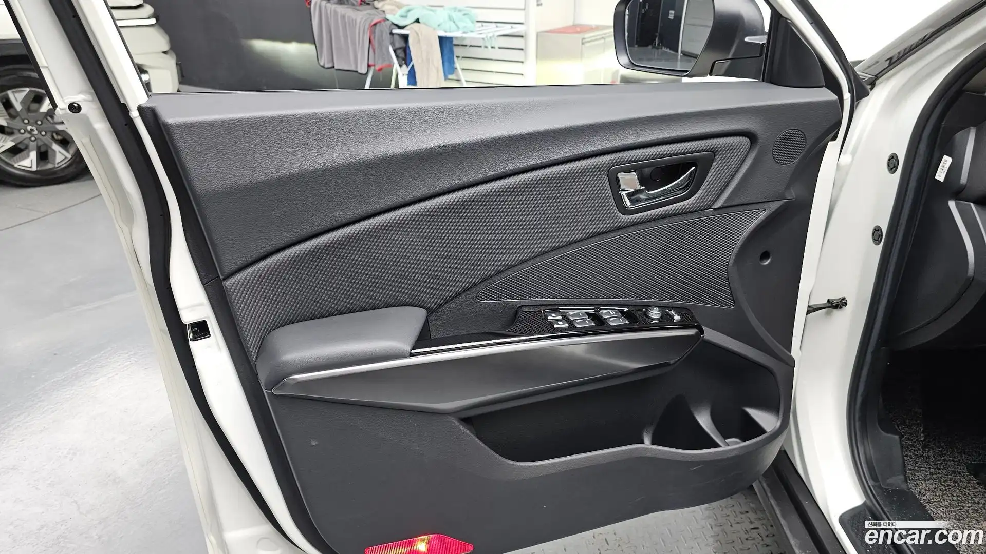 TIBOLI KG Mobility 2023.0-INNER-034