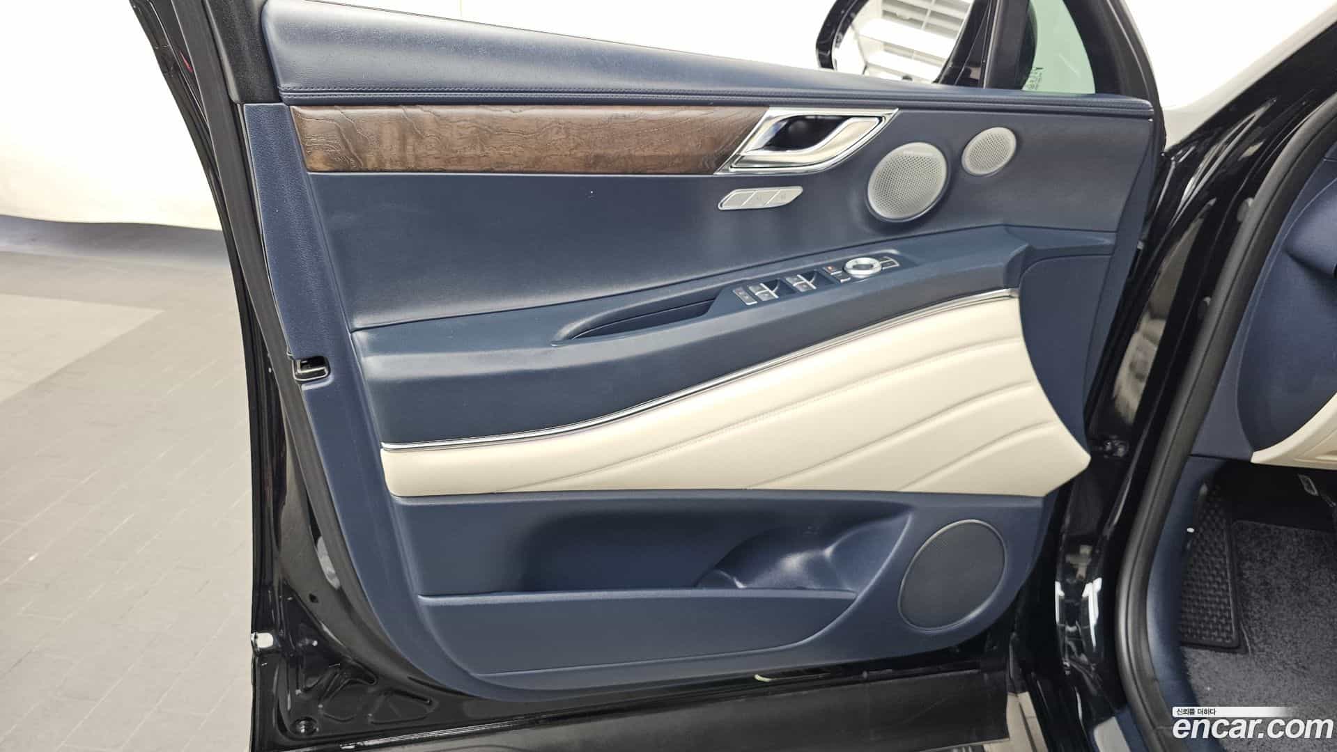 GV80 Genesis 2024.0-INNER-034