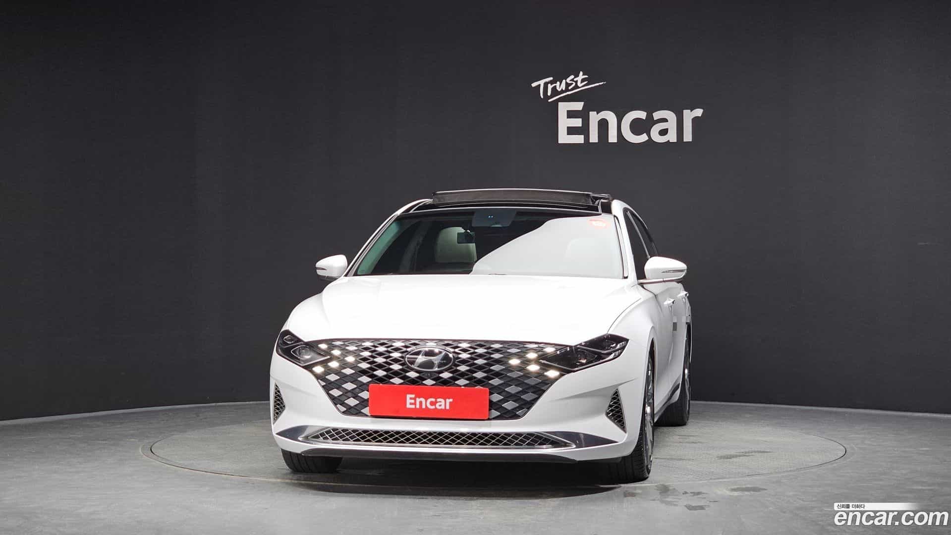 Grandeur Hyundai 2020.3-OUTER-003