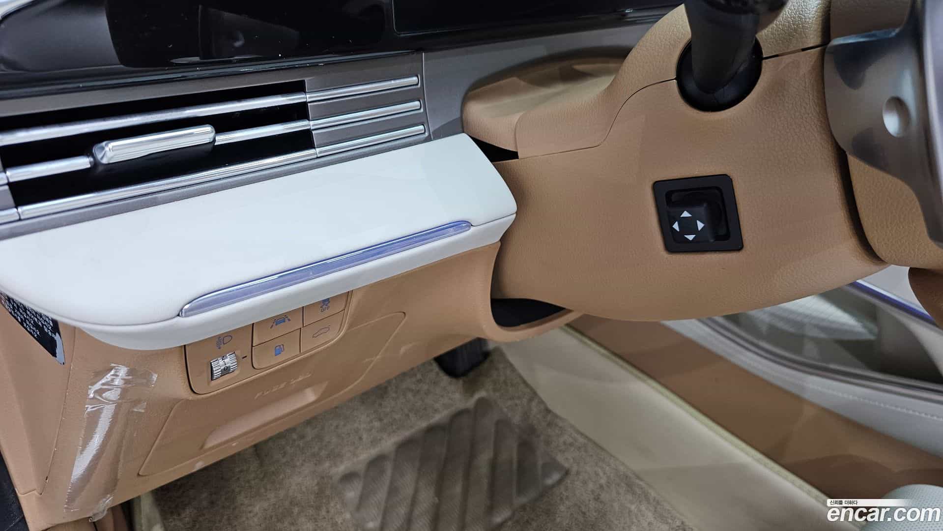 Grandeur Hyundai 2020.3-OPTION-040