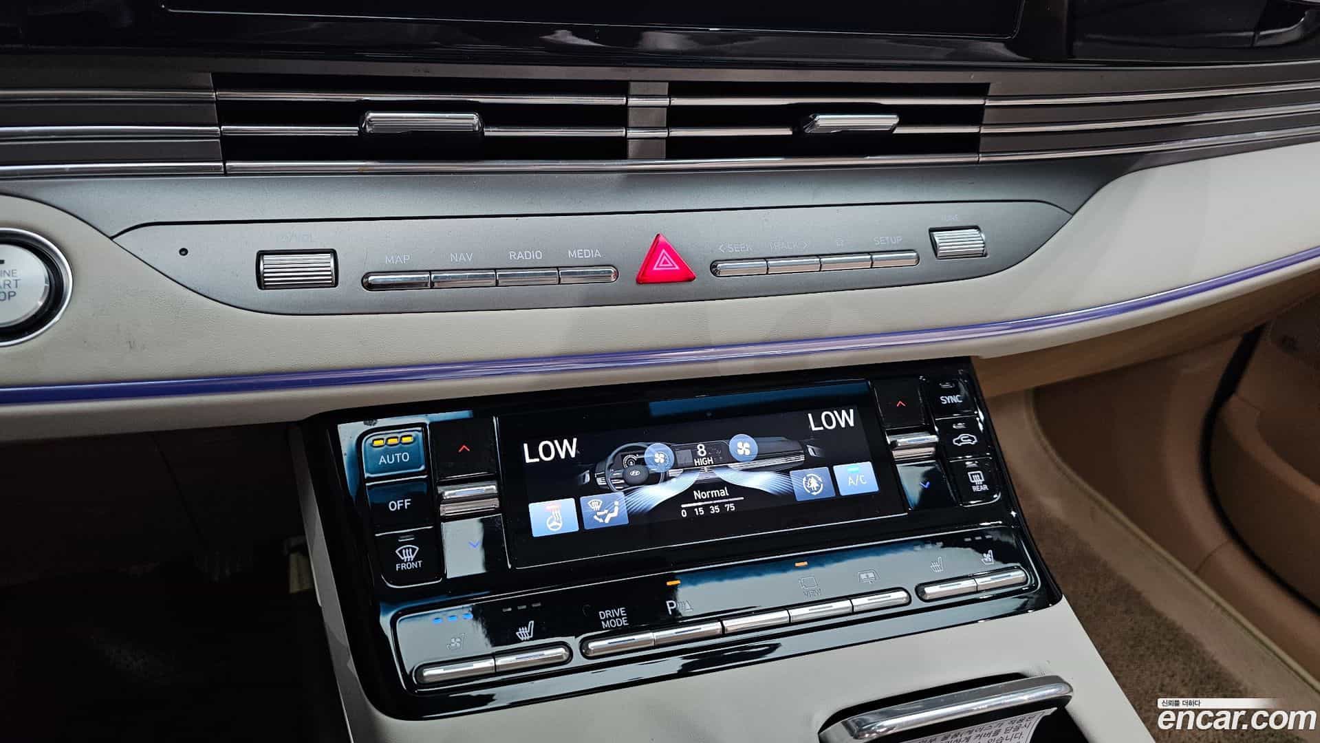 Grandeur Hyundai 2020.3-OPTION-045