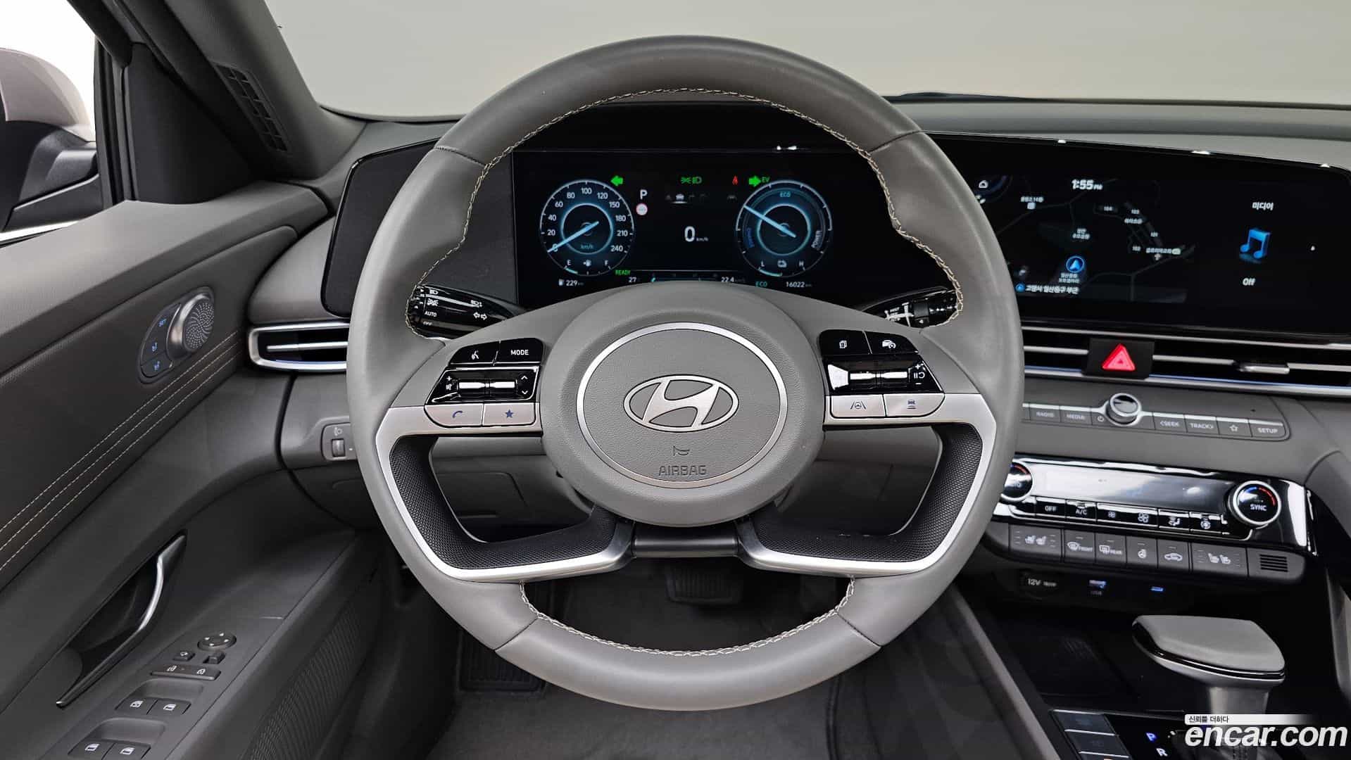 AVANTE Hyundai 2025.3-OPTION-017