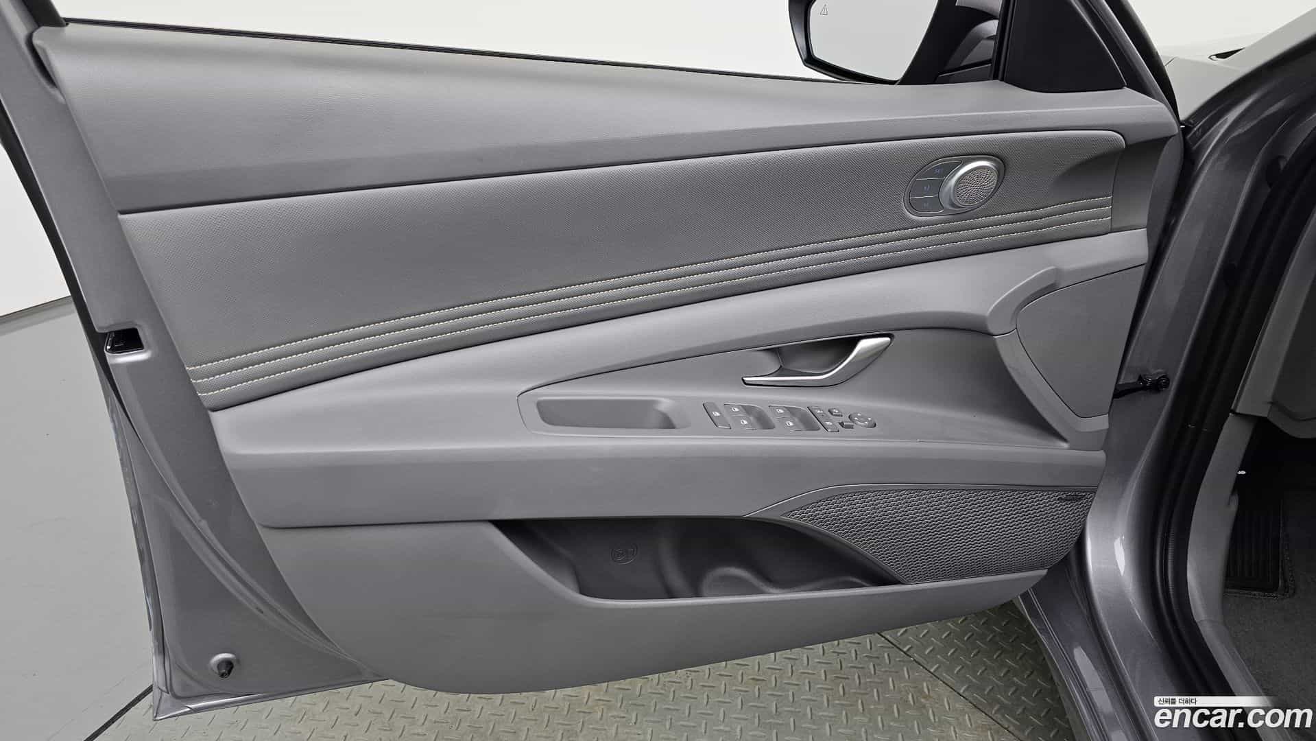 AVANTE Hyundai 2025.3-INNER-034