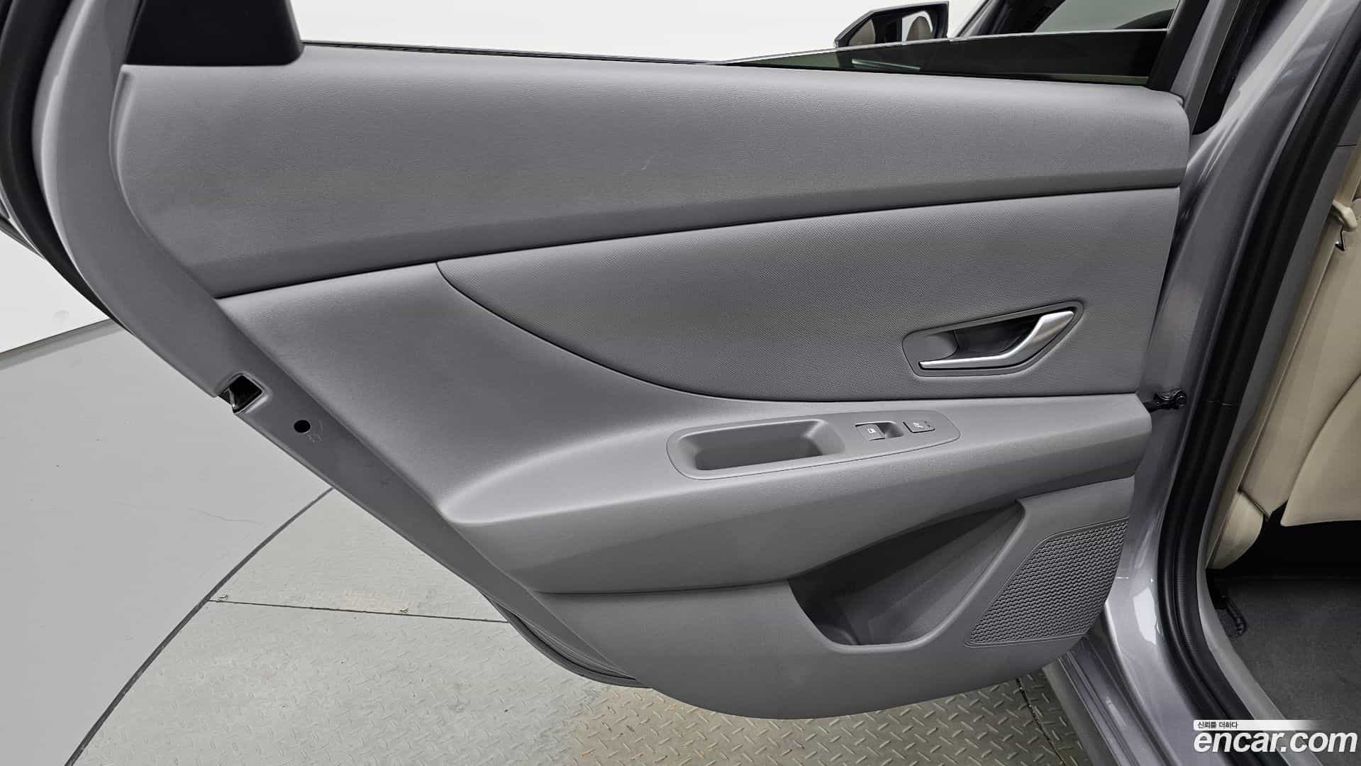 AVANTE Hyundai 2025.3-INNER-035