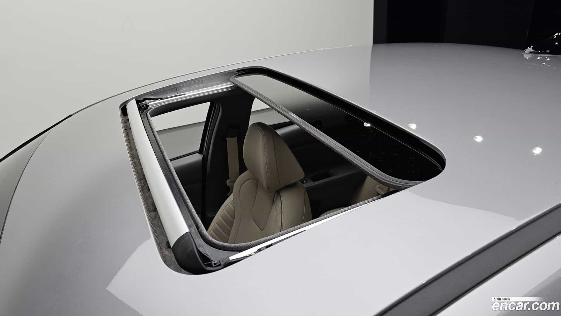 AVANTE Hyundai 2025.3-OPTION-046