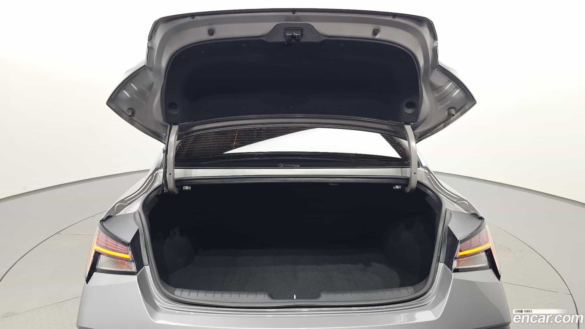 AVANTE Hyundai 2025.3-OPTION-047
