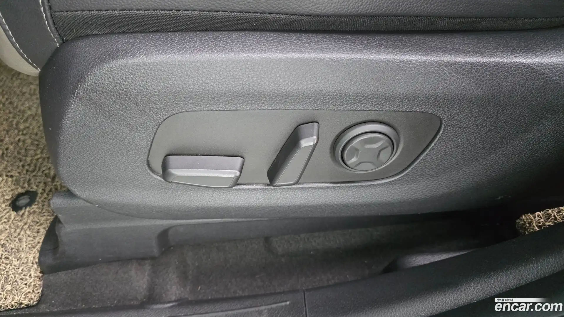 Canival Kia 2024.0-OPTION-044