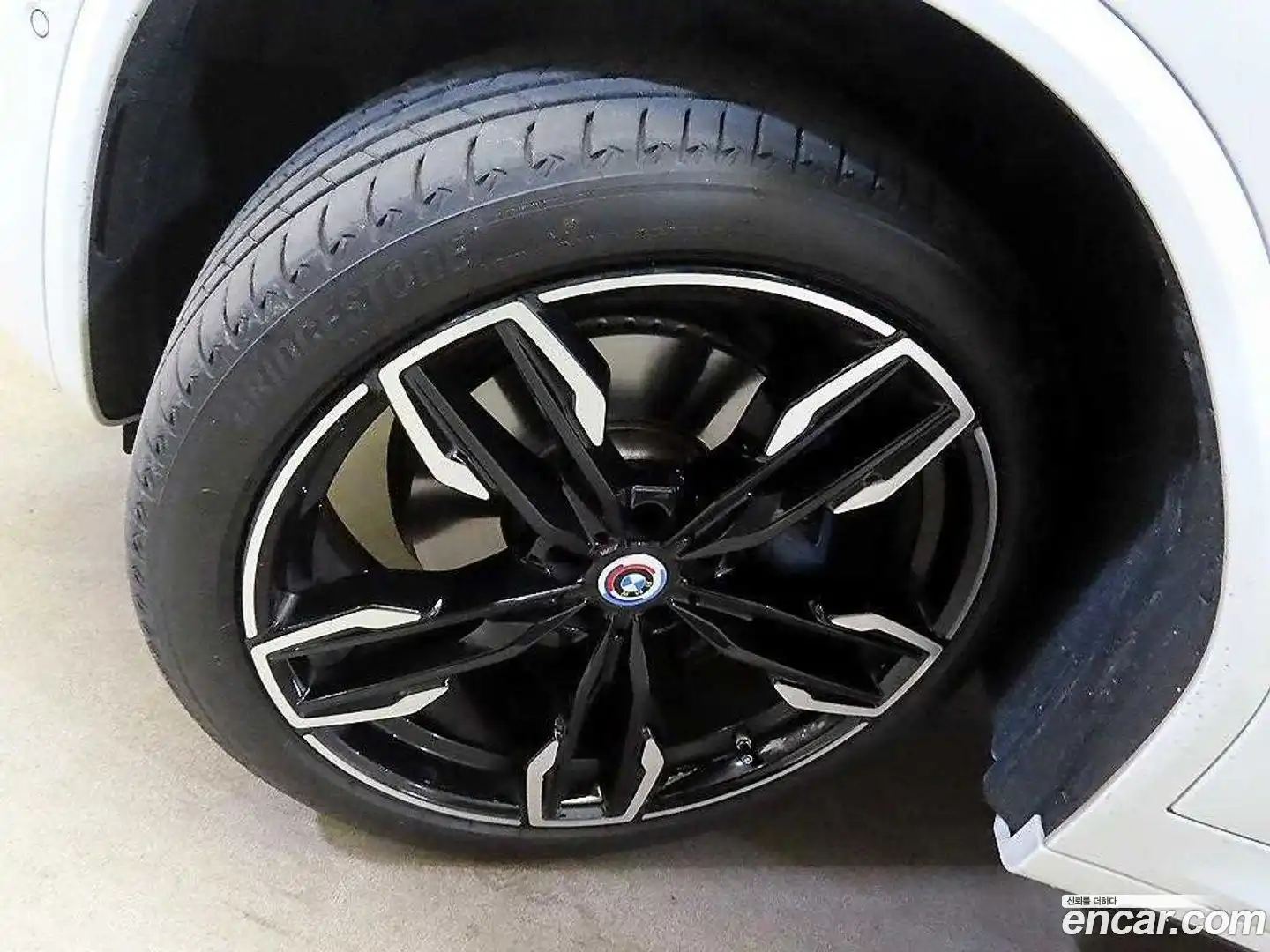 X4 BMW 2025.8-OPTION-024