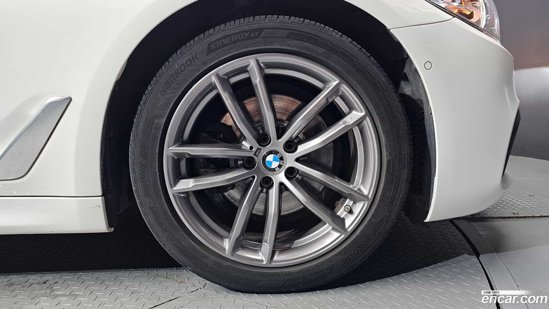 5-Series BMW 2017.9-OUTER-031