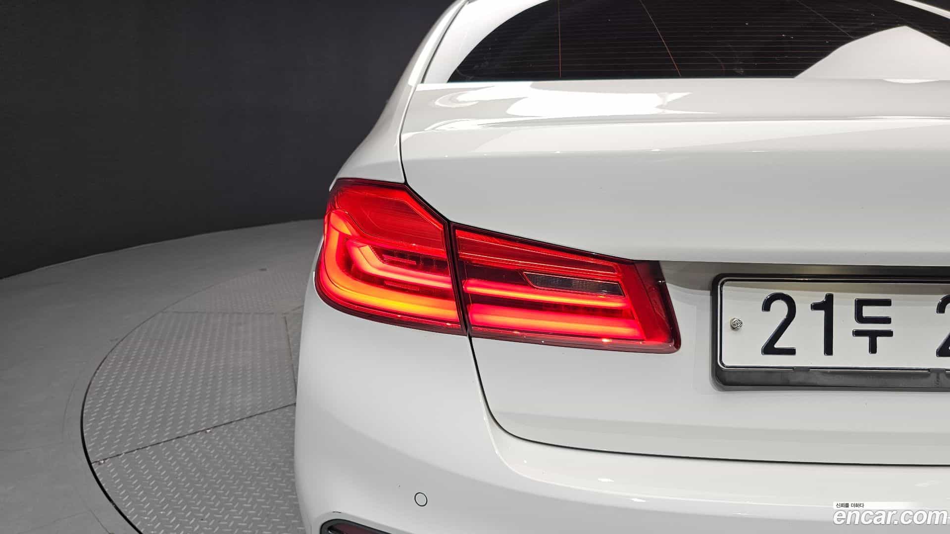 5-Series BMW 2017.9-OUTER-033