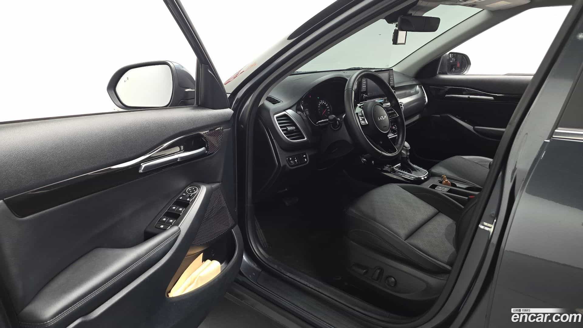 Seltos Kia 2022.2-INNER-010