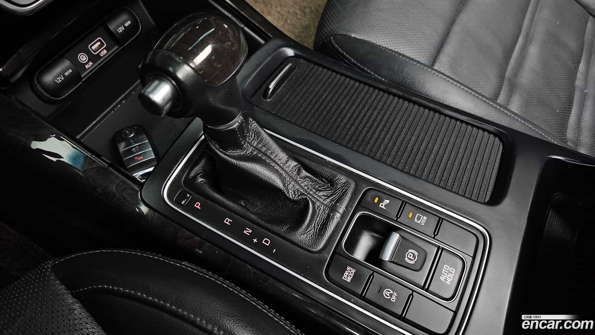 Sorento Kia 2016.4-INNER-009
