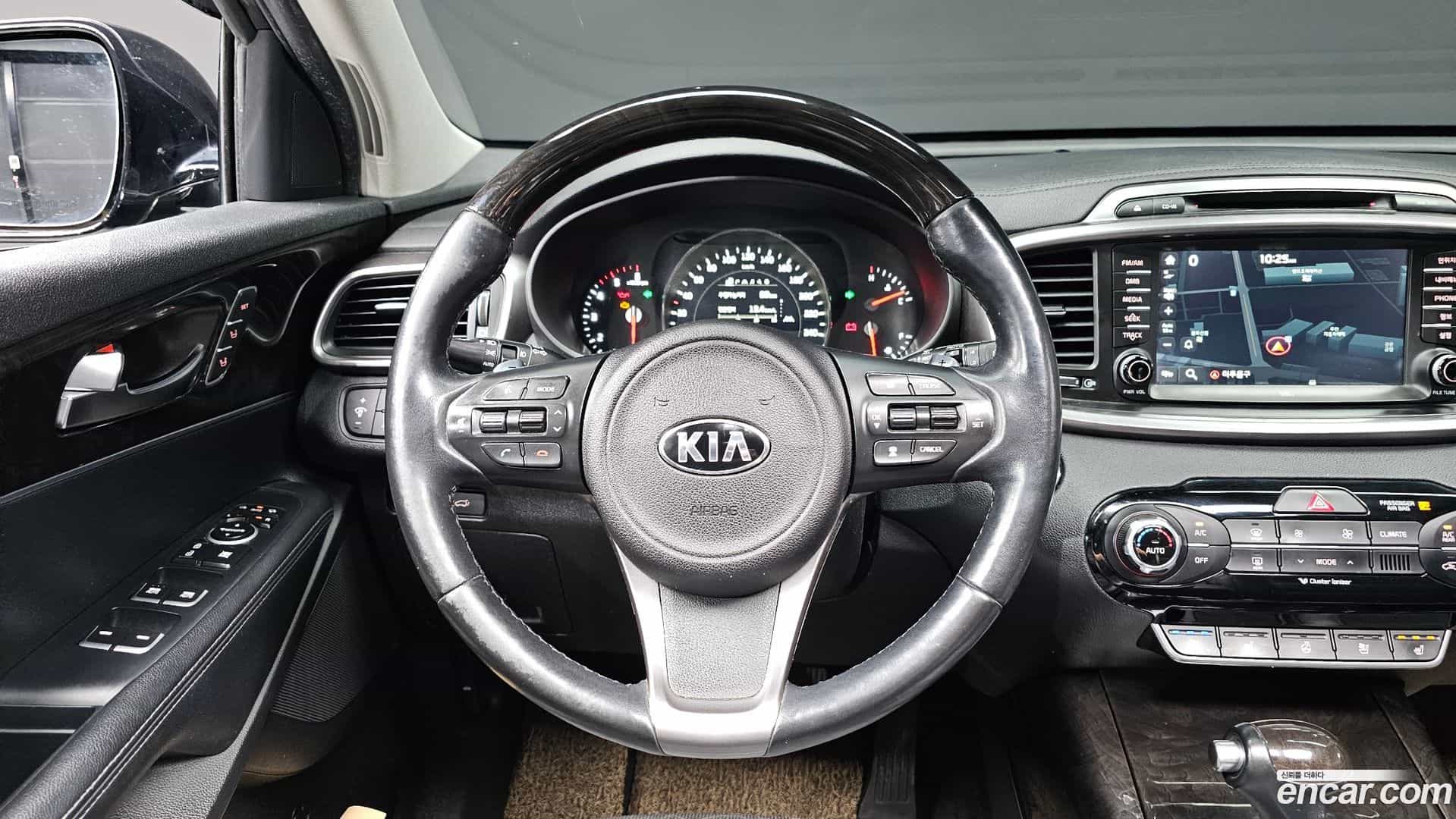 Sorento Kia 2016.4-OPTION-016