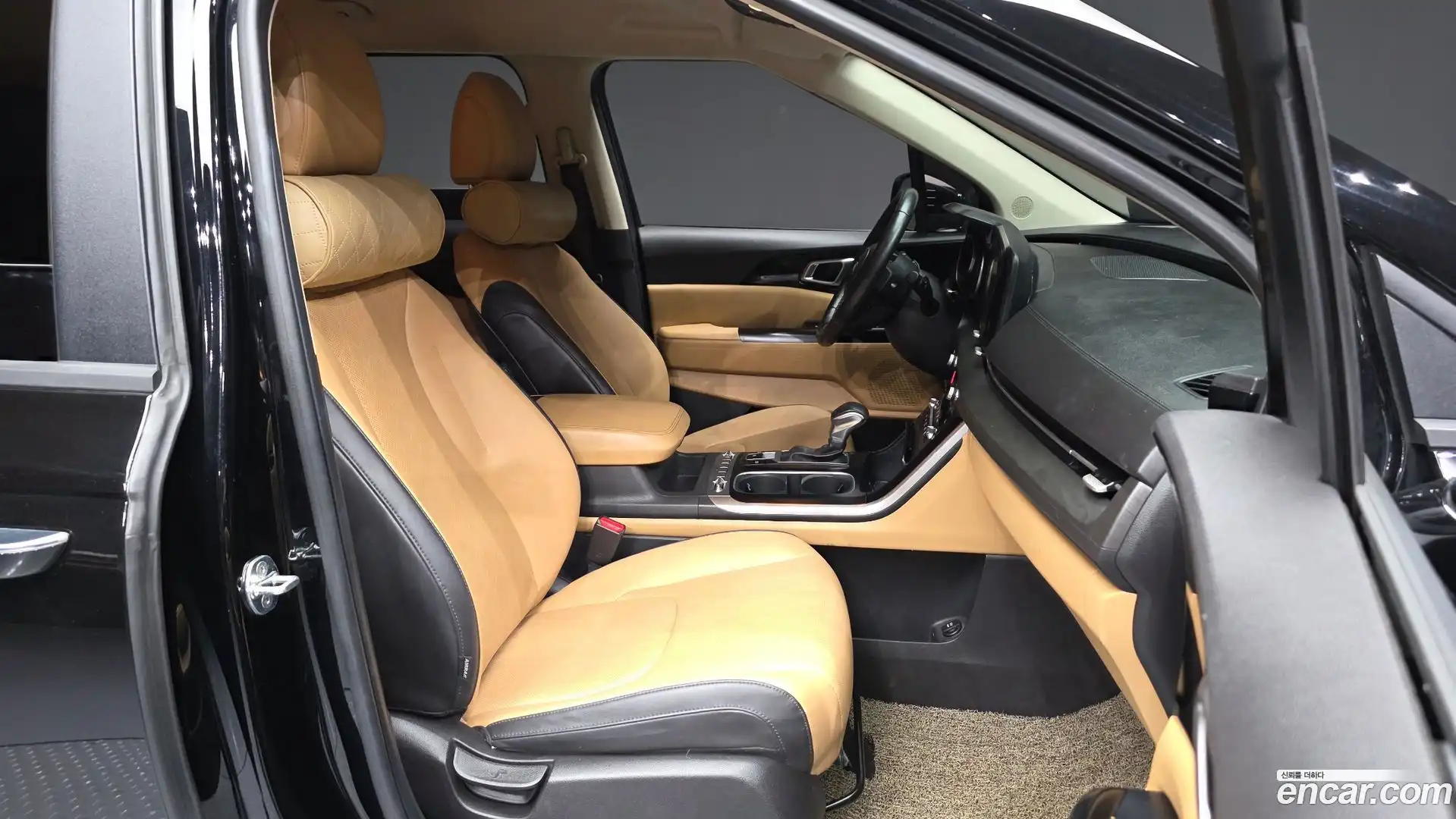 Canival Kia 2021.6-OPTION-015