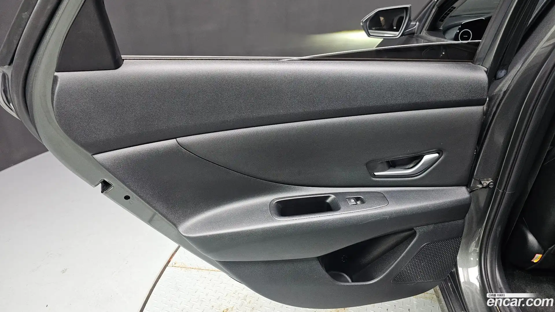 AVANTE Hyundai 2022.6-INNER-035