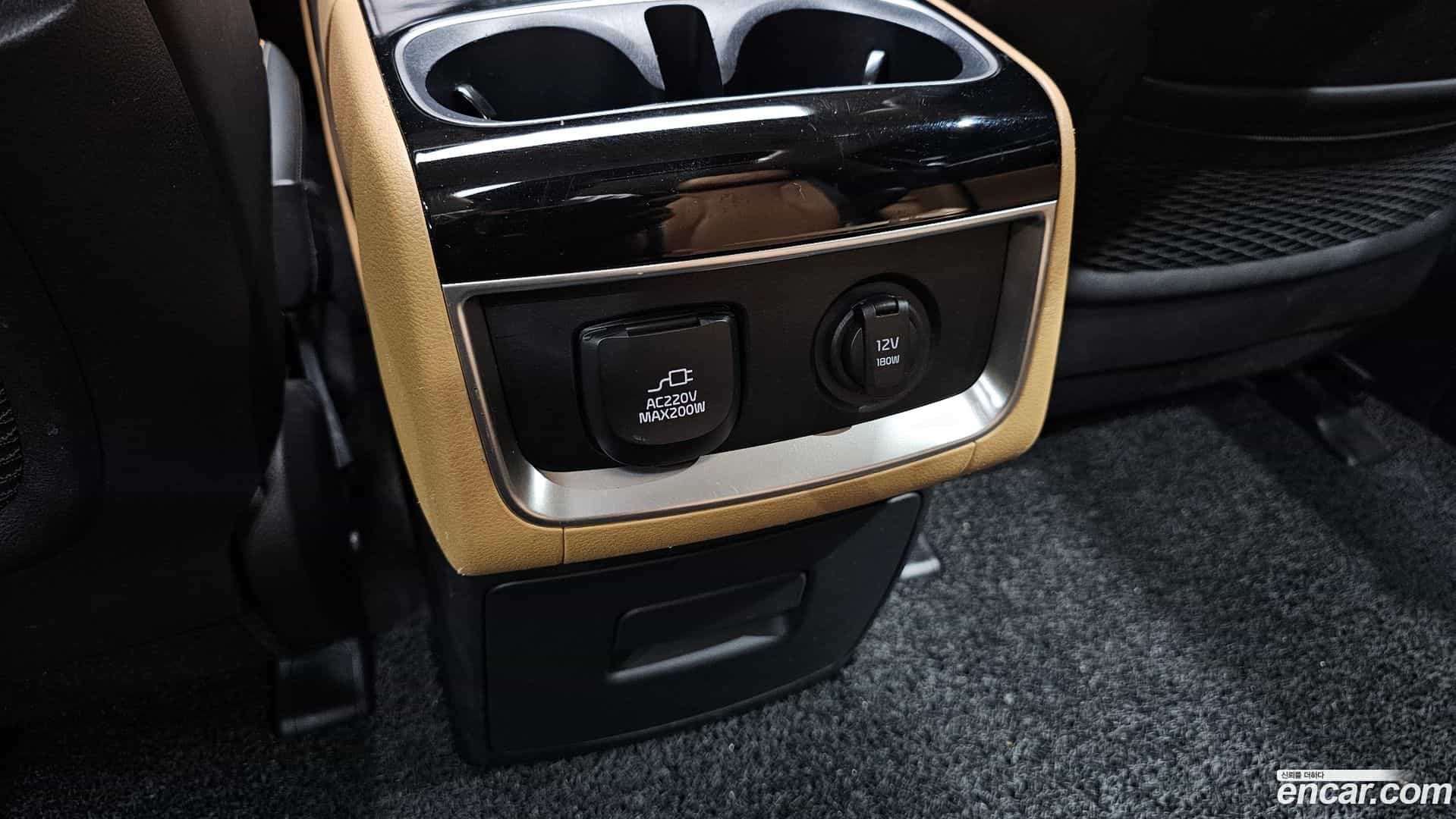 Canival Kia 2021.6-OPTION-044