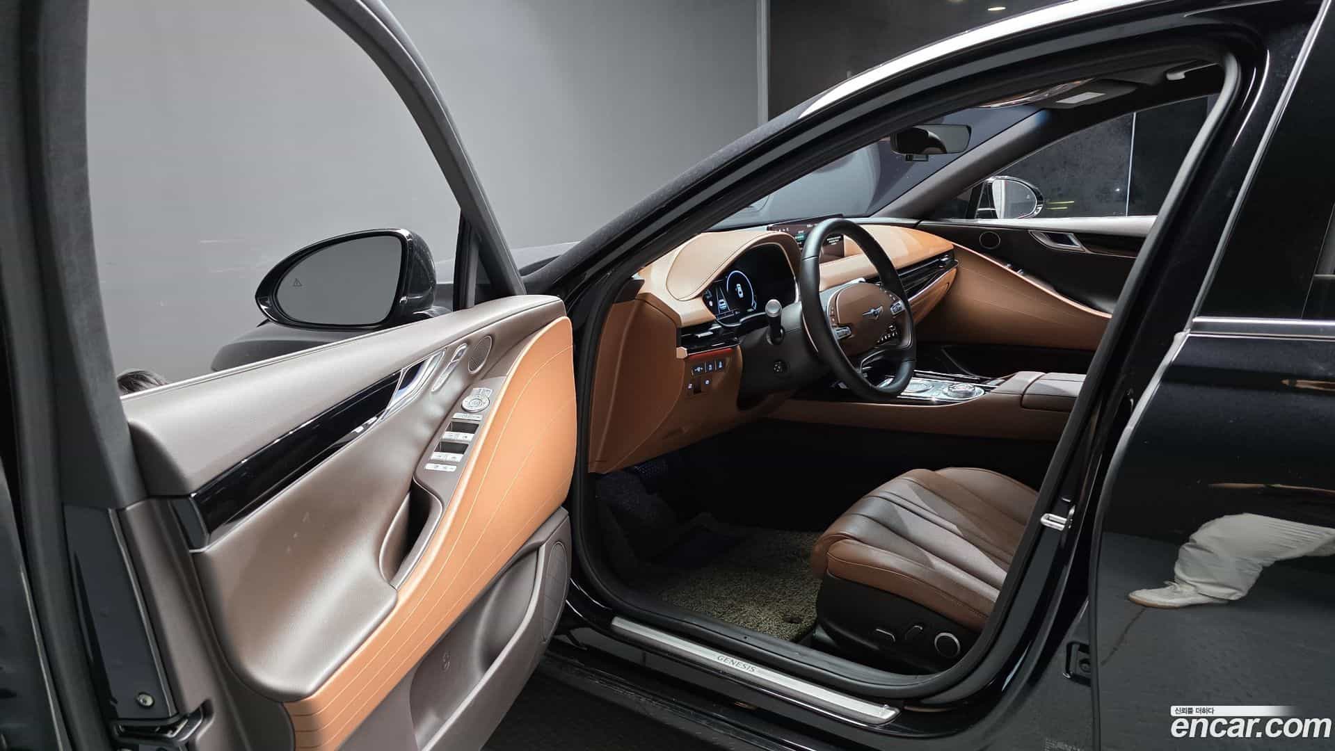 G80 Genesis 2022.3-INNER-010