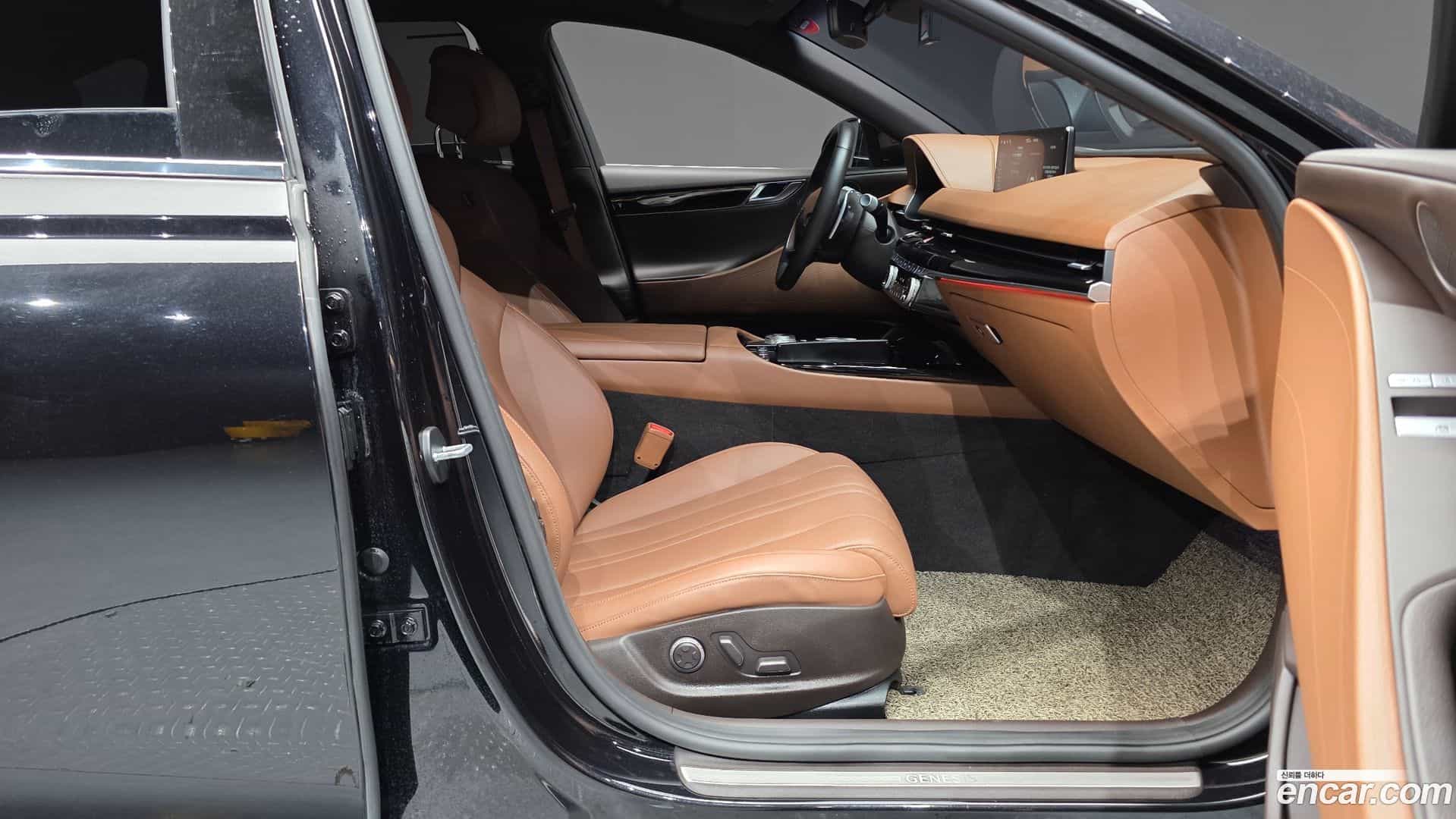 G80 Genesis 2022.3-INNER-036