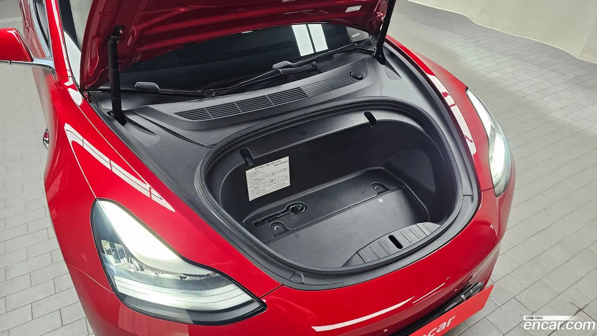 Model 3 Tesla 2020.1-OUTER-006