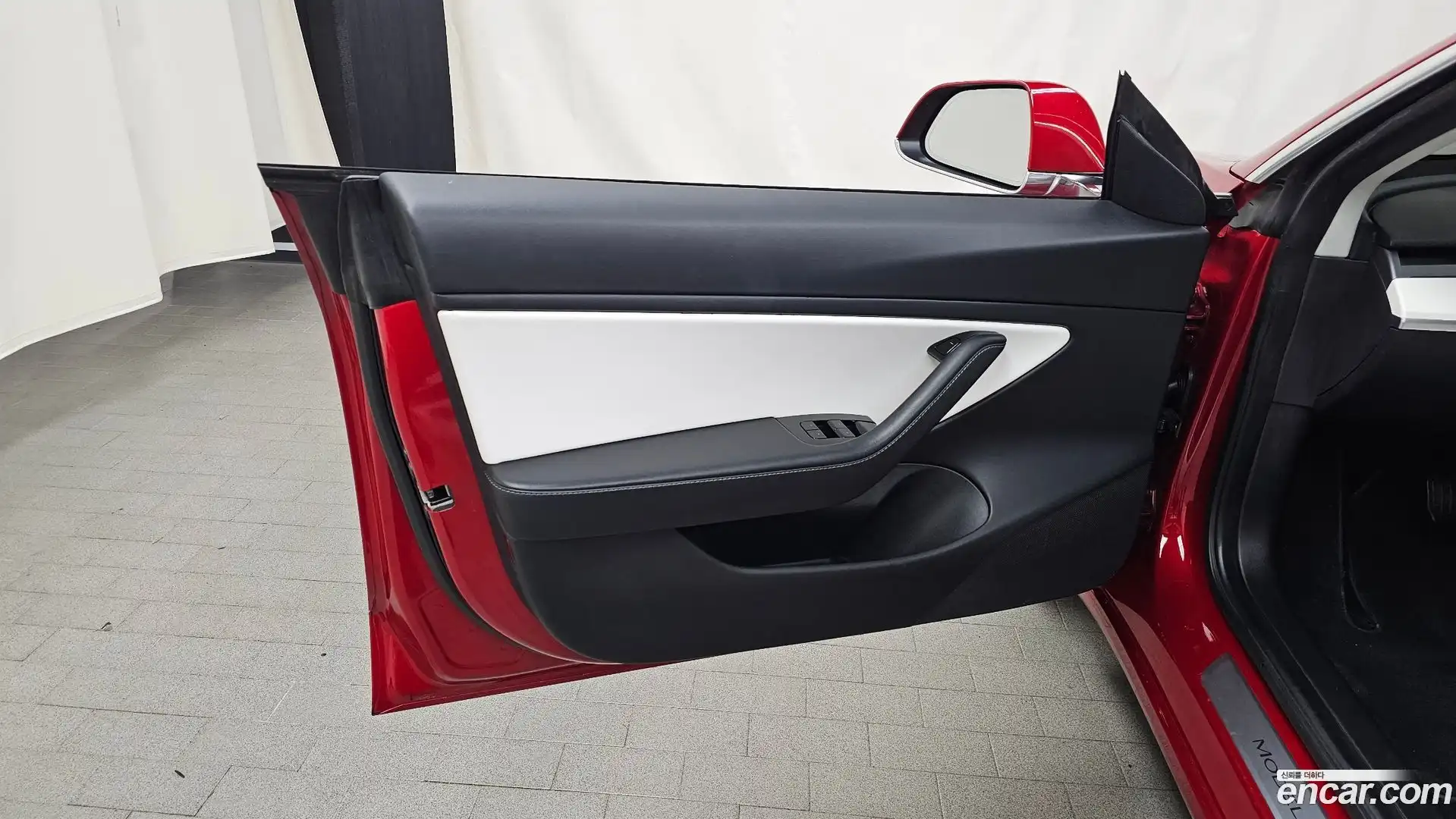 Model 3 Tesla 2020.1-INNER-034