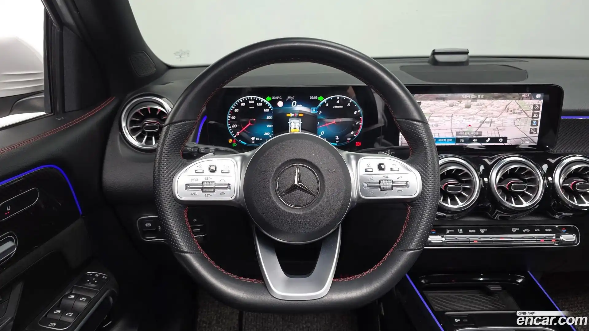 GLB-Class Mercedes-Benz 2021.8-OPTION-016