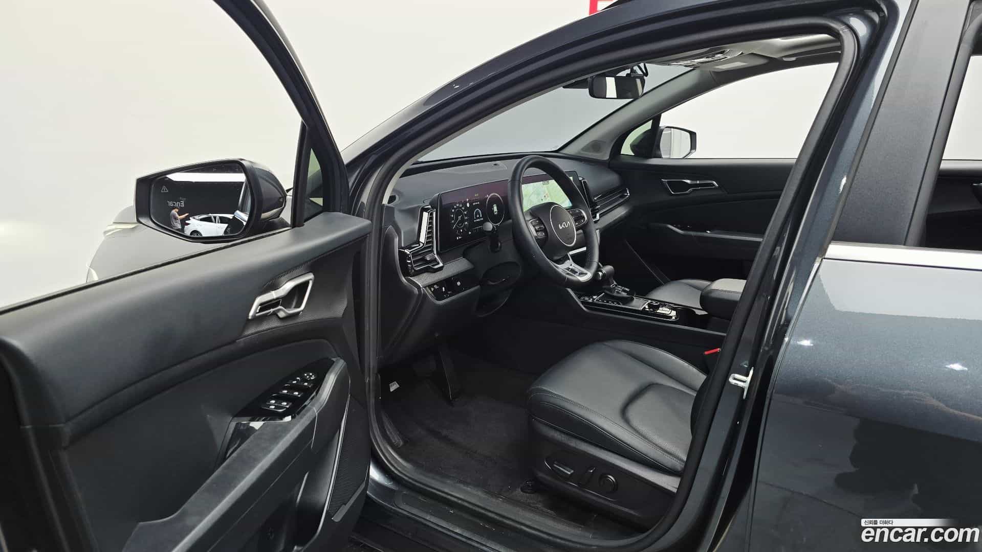 Sportage Kia 2023.5-INNER-010