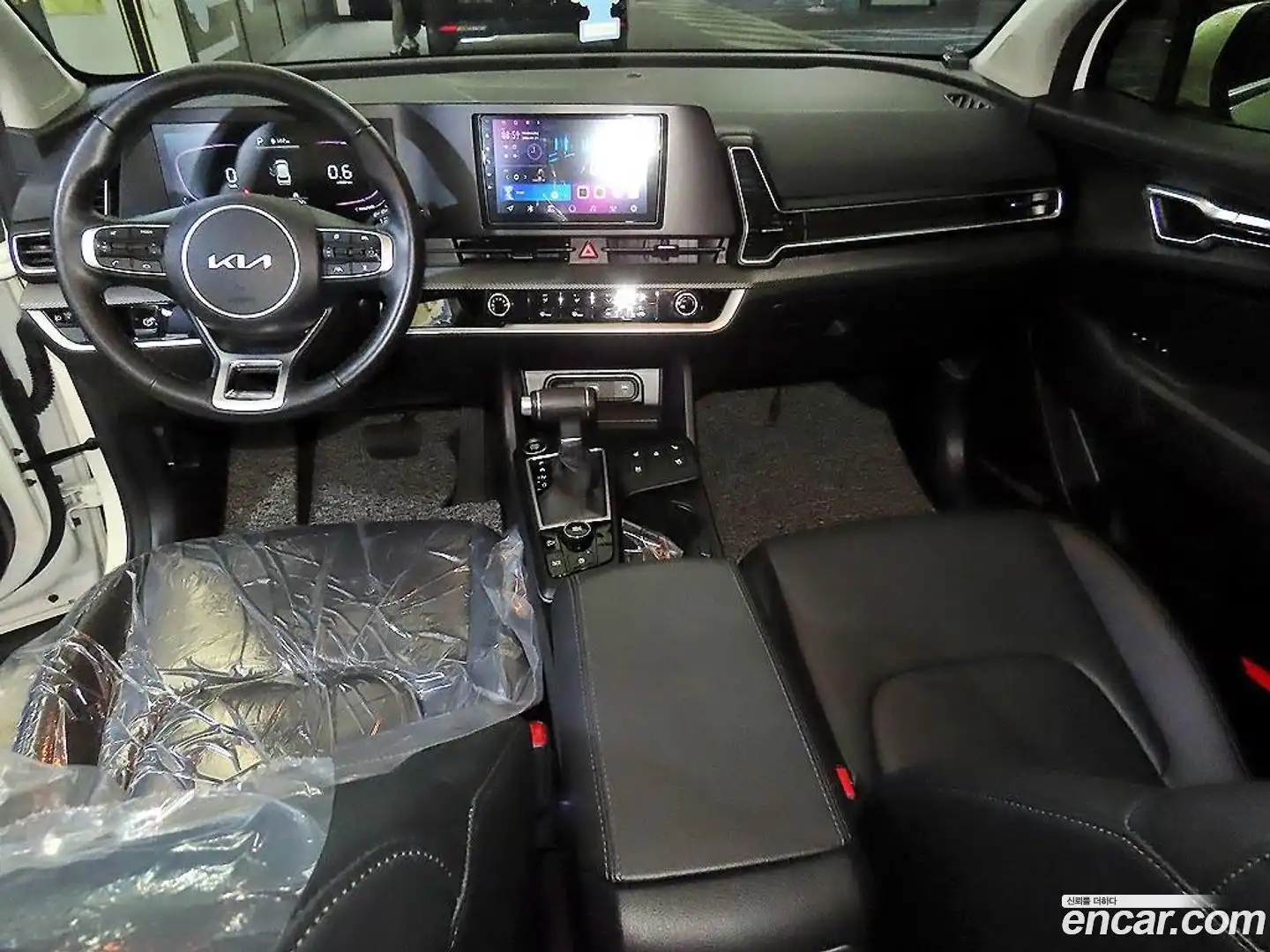 Sportage Kia 2023.4-INNER-010