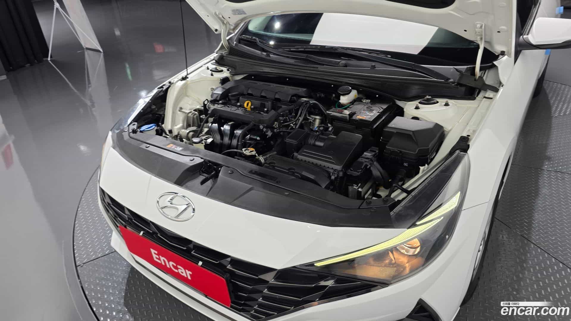 AVANTE Hyundai 2020.5-OUTER-006
