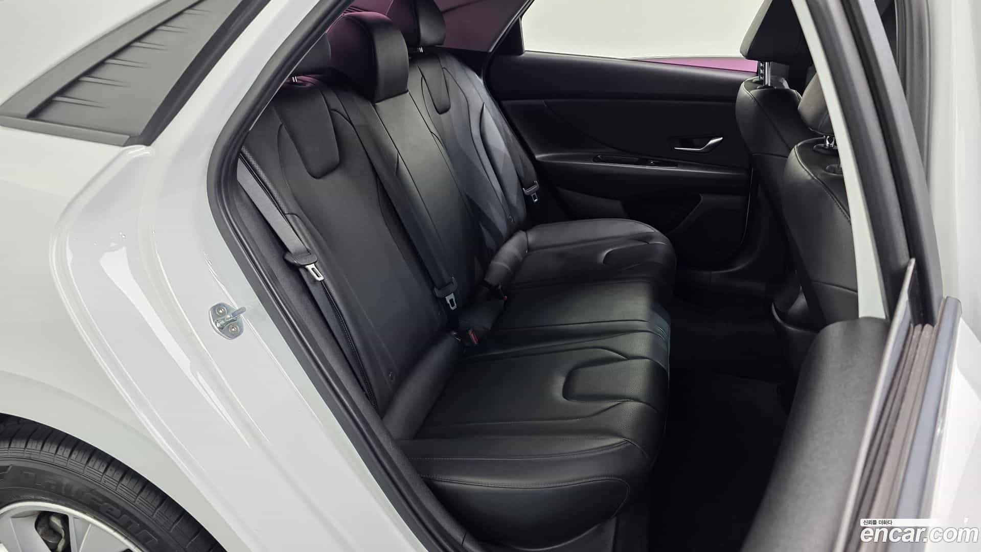 AVANTE Hyundai 2020.5-OPTION-015
