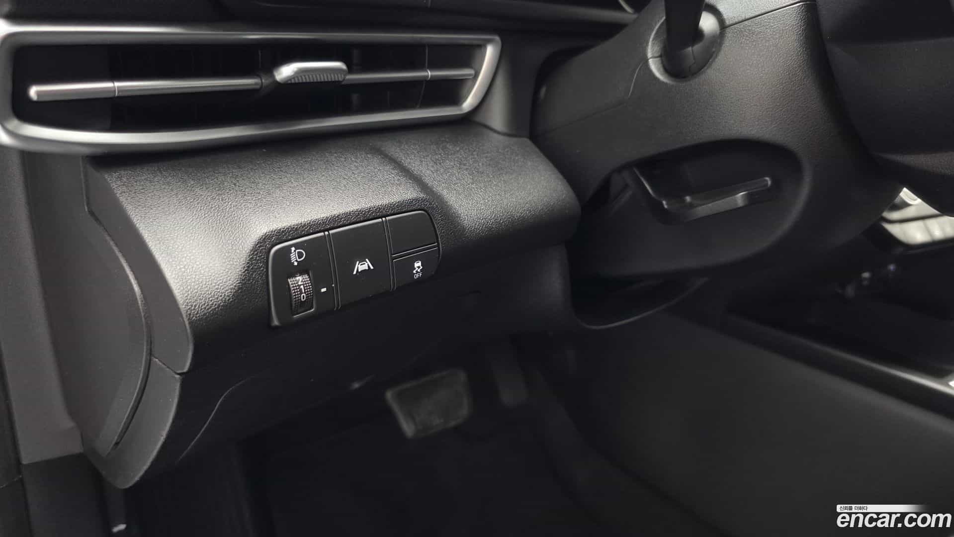 AVANTE Hyundai 2020.5-OPTION-022