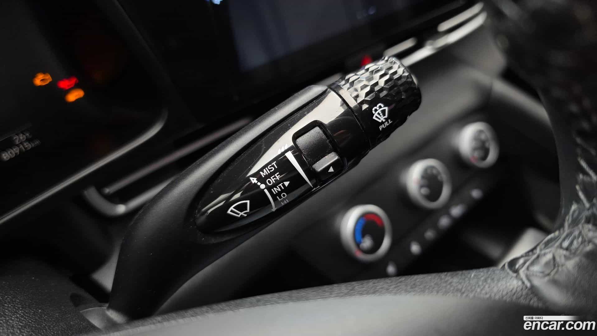 AVANTE Hyundai 2020.5-OPTION-024