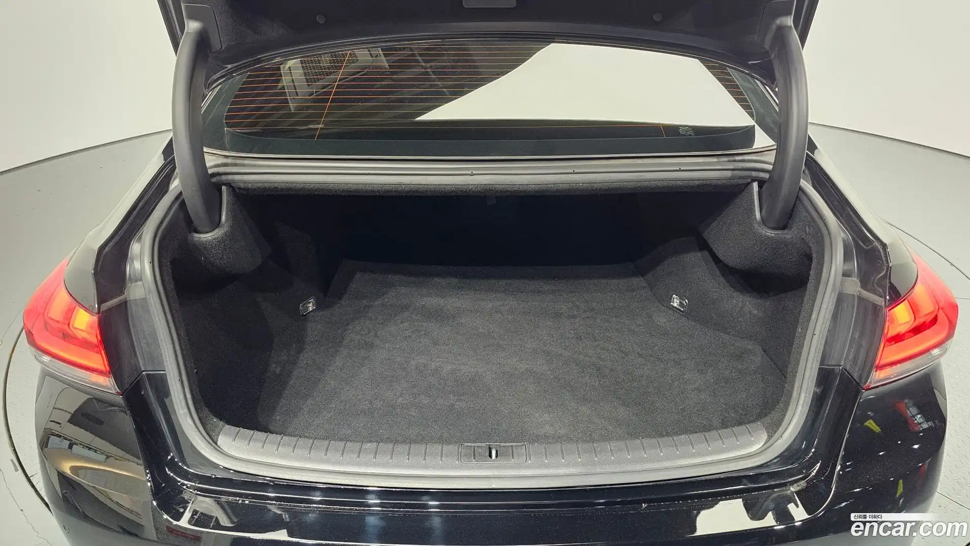 G80 Genesis 2016.6-OPTION-024