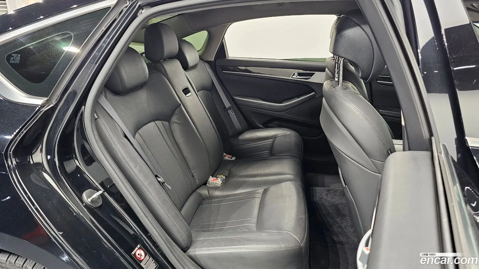 G80 Genesis 2016.6-INNER-036