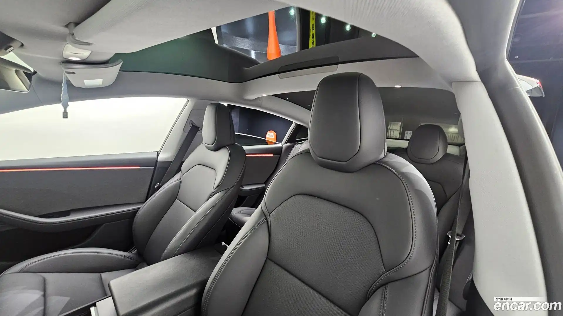 Model 3 Tesla 2025.6-OPTION-023