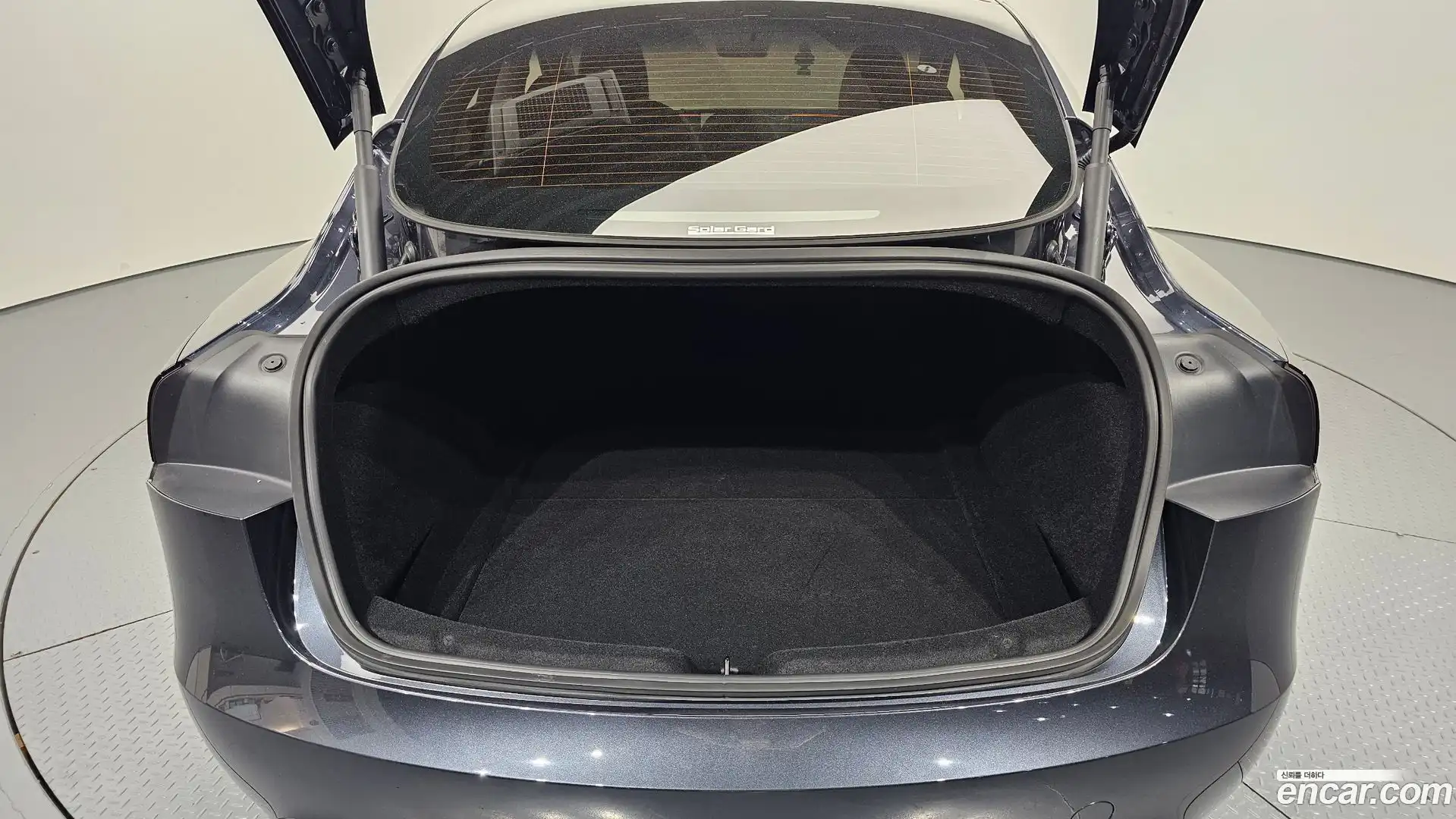 Model 3 Tesla 2025.6-OPTION-043