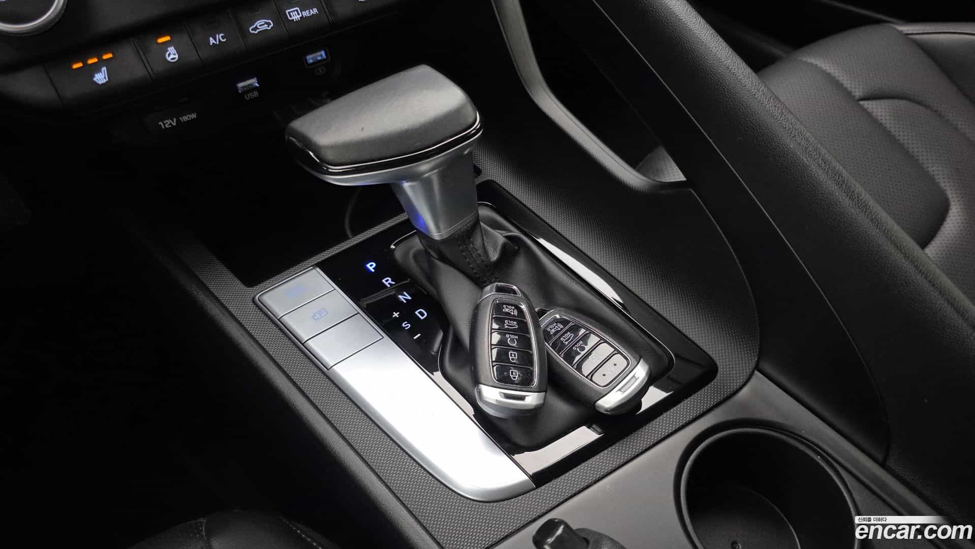 AVANTE Hyundai 2021.3-INNER-009