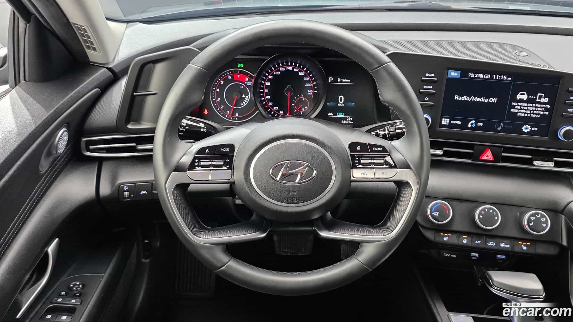 AVANTE Hyundai 2021.3-OPTION-017