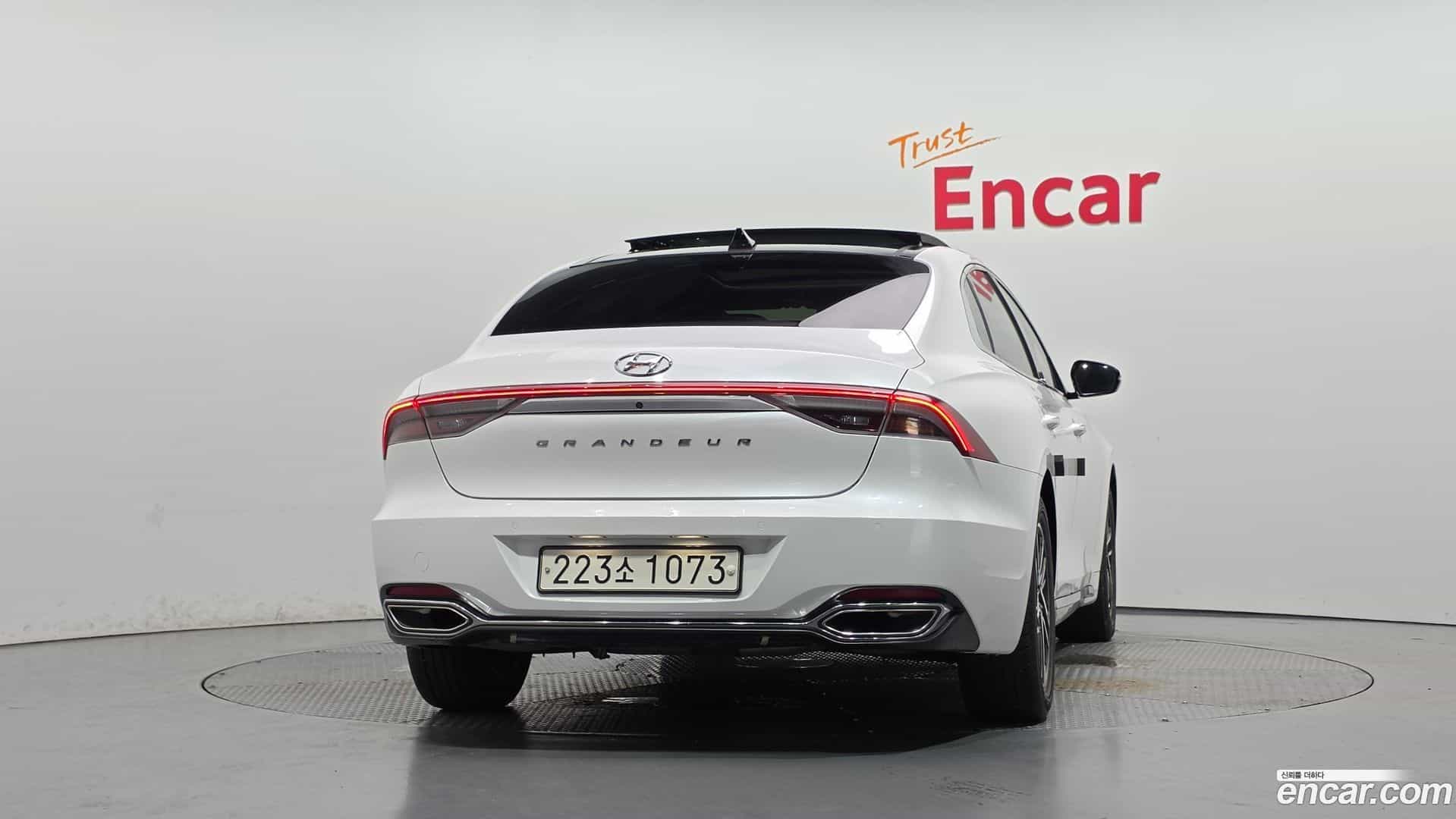 Grandeur Hyundai 2022.5-OUTER-004