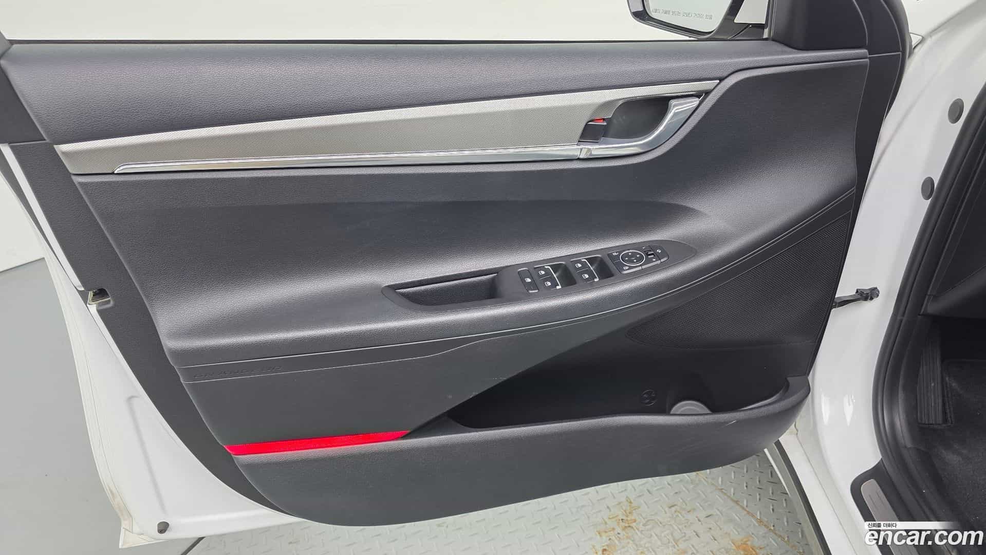 Grandeur Hyundai 2022.5-INNER-034