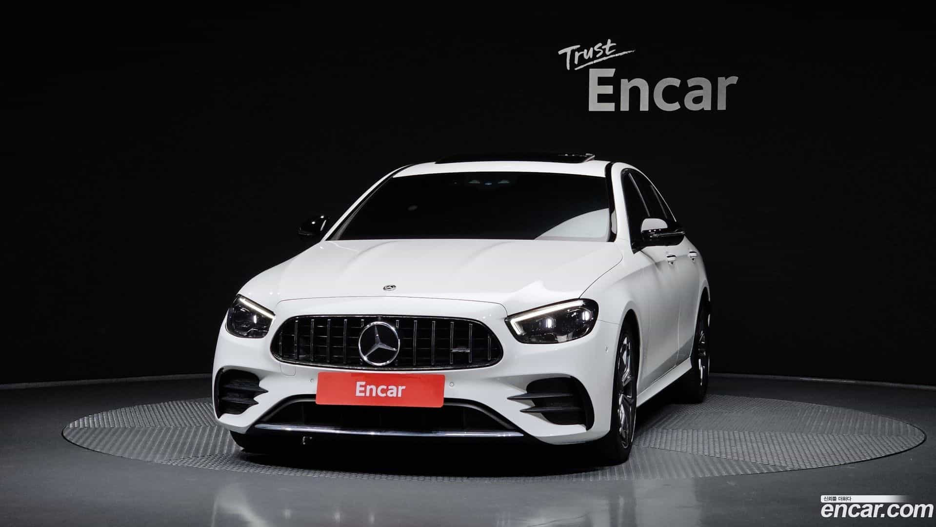 E-Class Mercedes-Benz 2020.11-OUTER-003