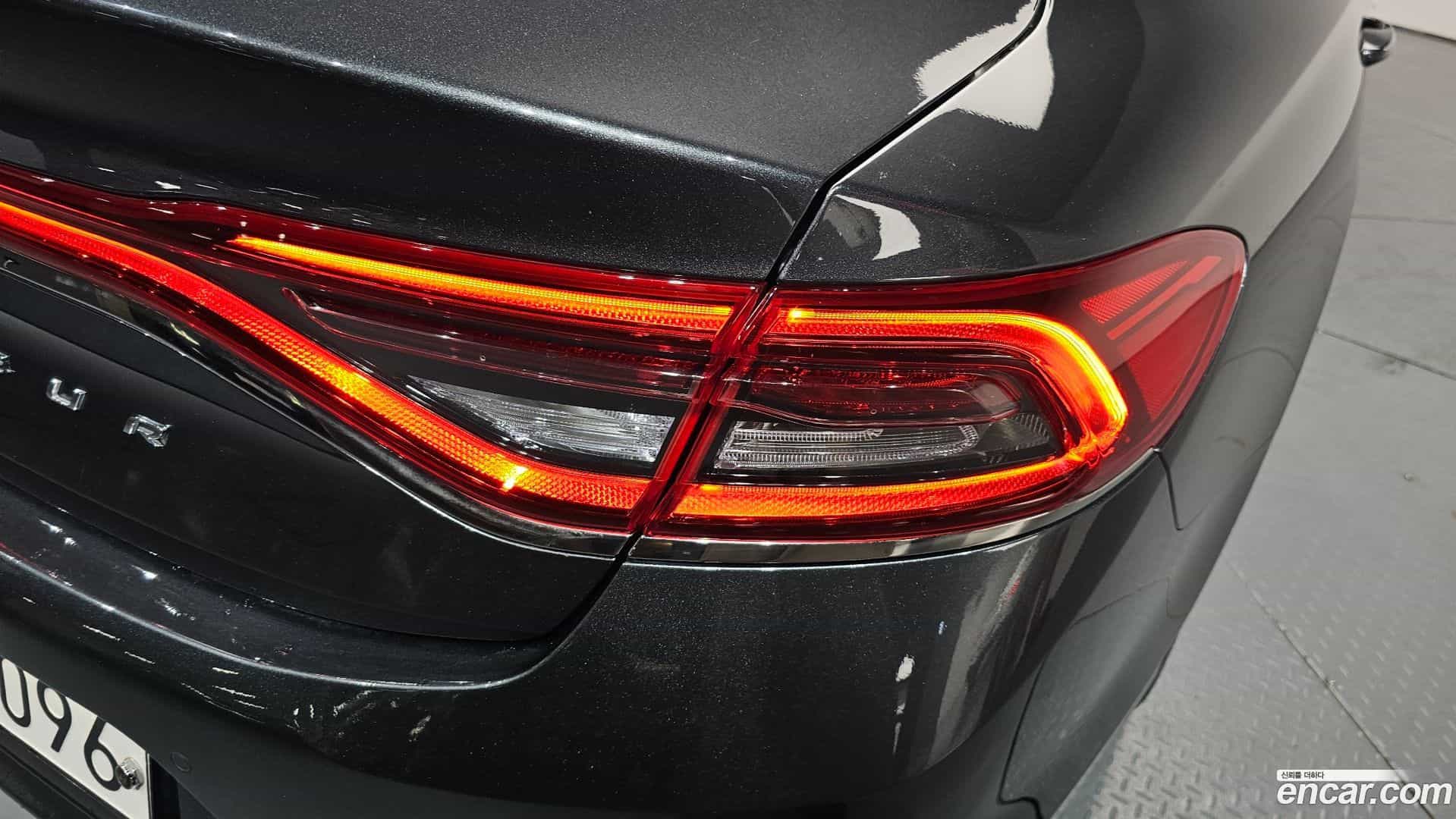 Grandeur Hyundai 2019.10-OUTER-033