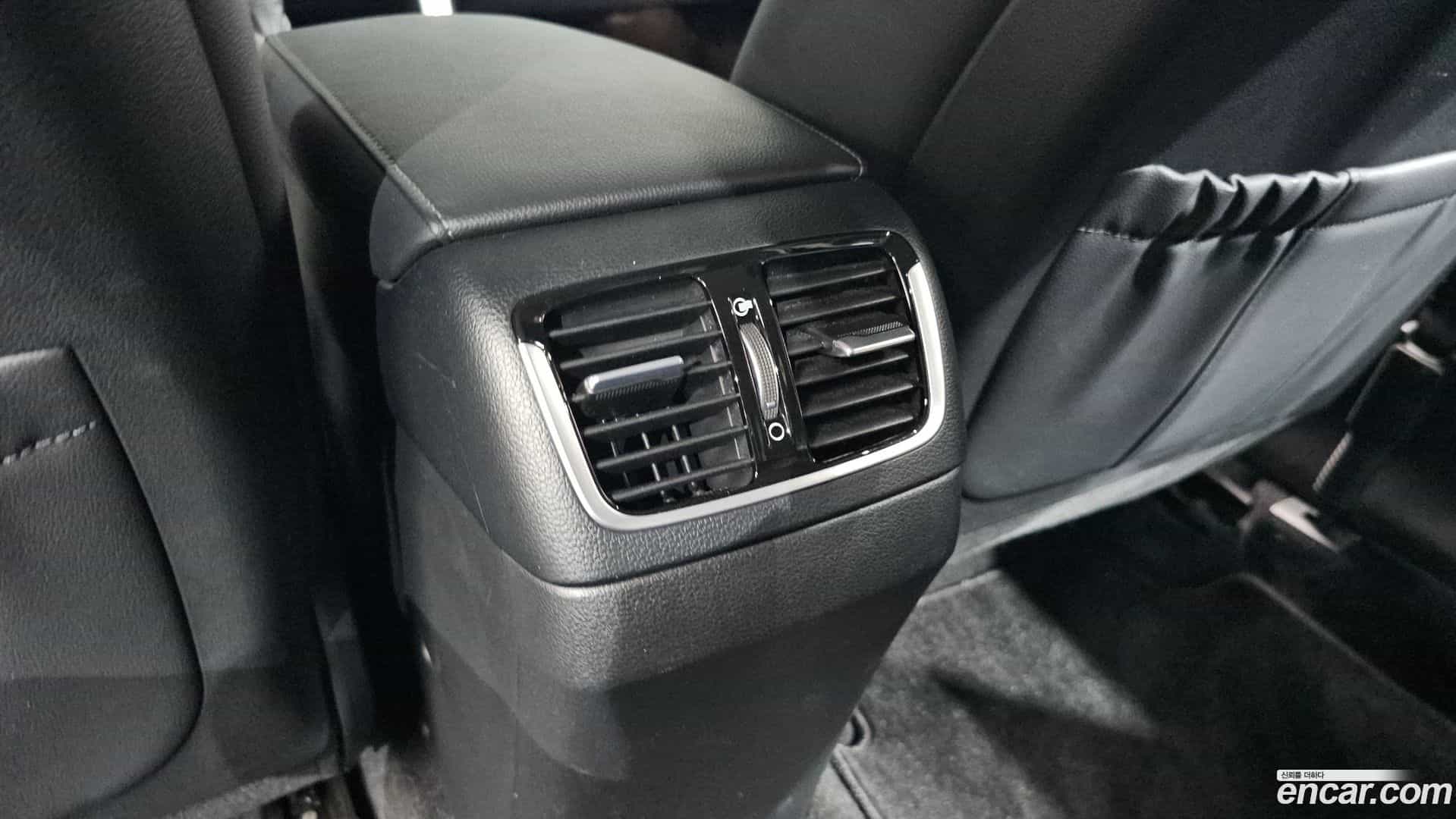 Grandeur Hyundai 2019.10-OPTION-045