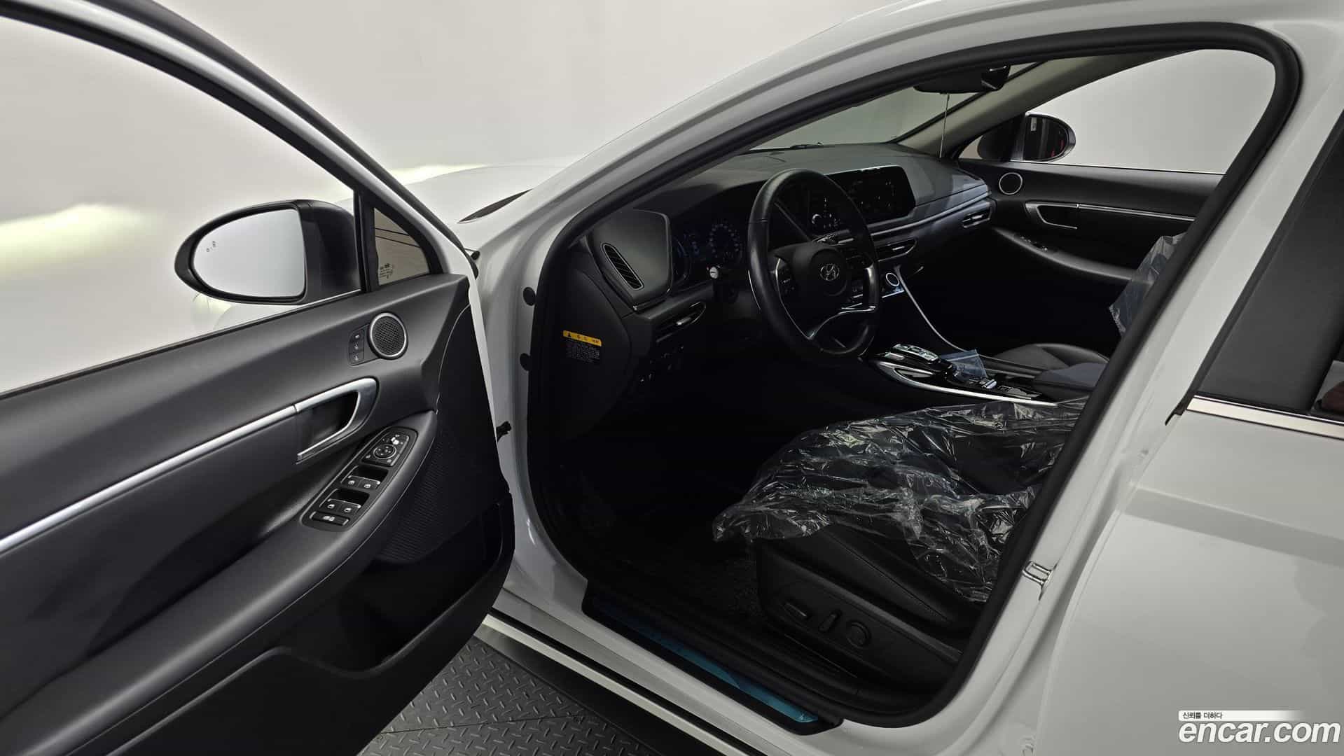 Sonata Hyundai 2020.0-INNER-010