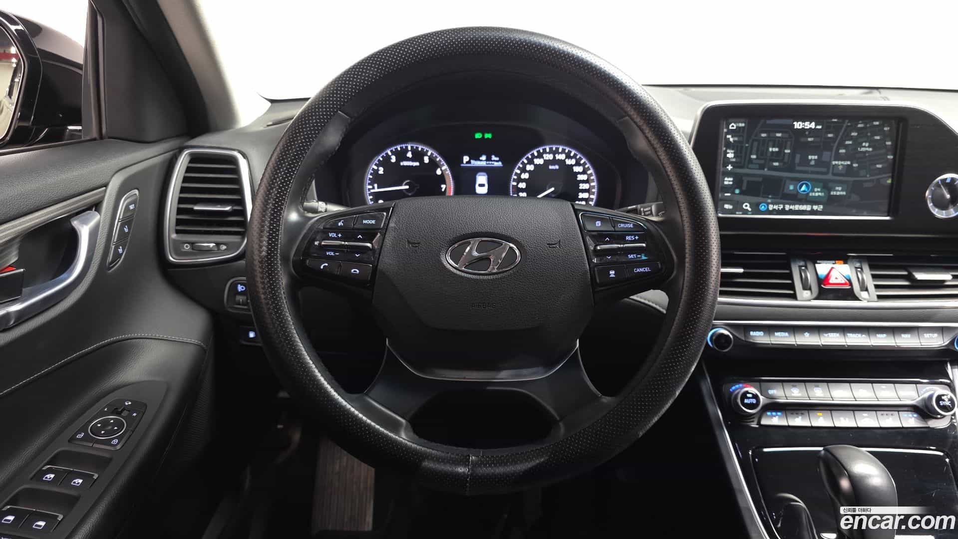 Grandeur Hyundai 2016.11-OPTION-016