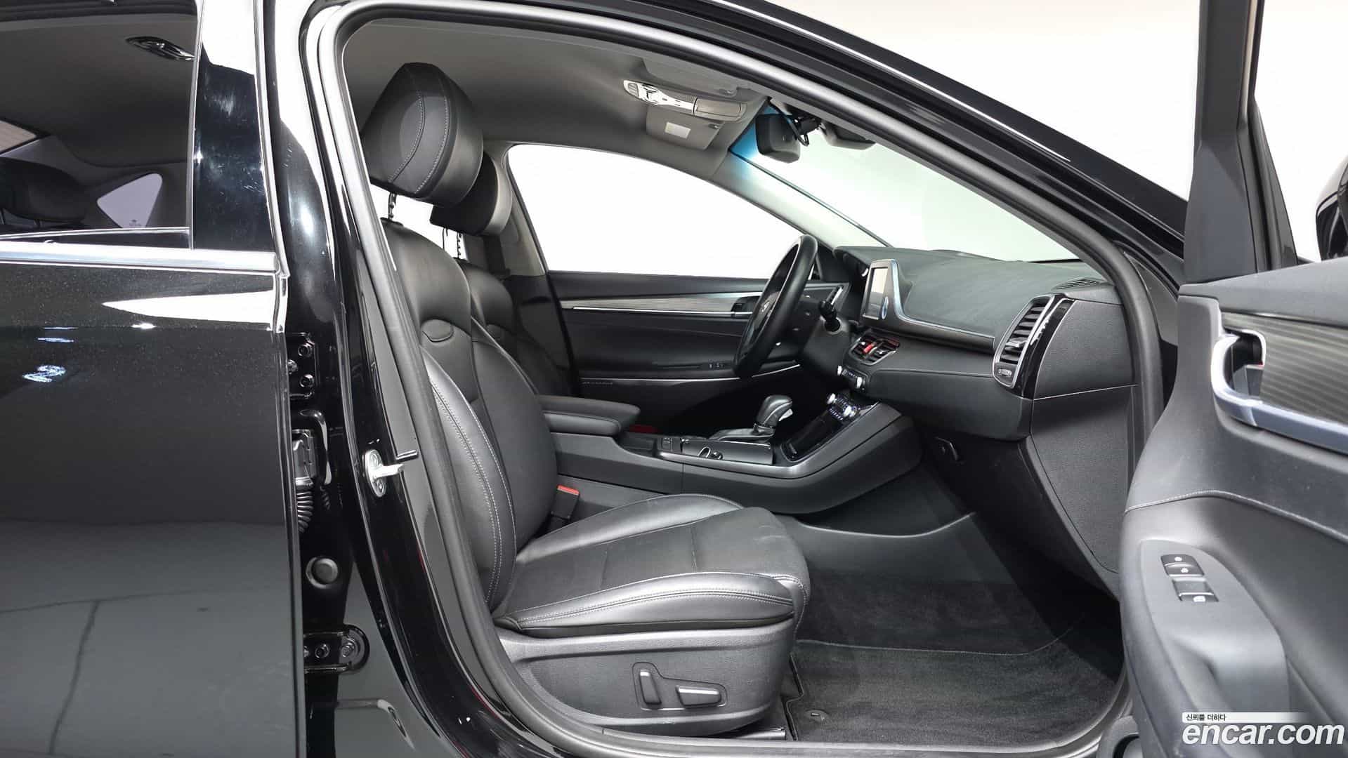 Grandeur Hyundai 2016.11-INNER-036